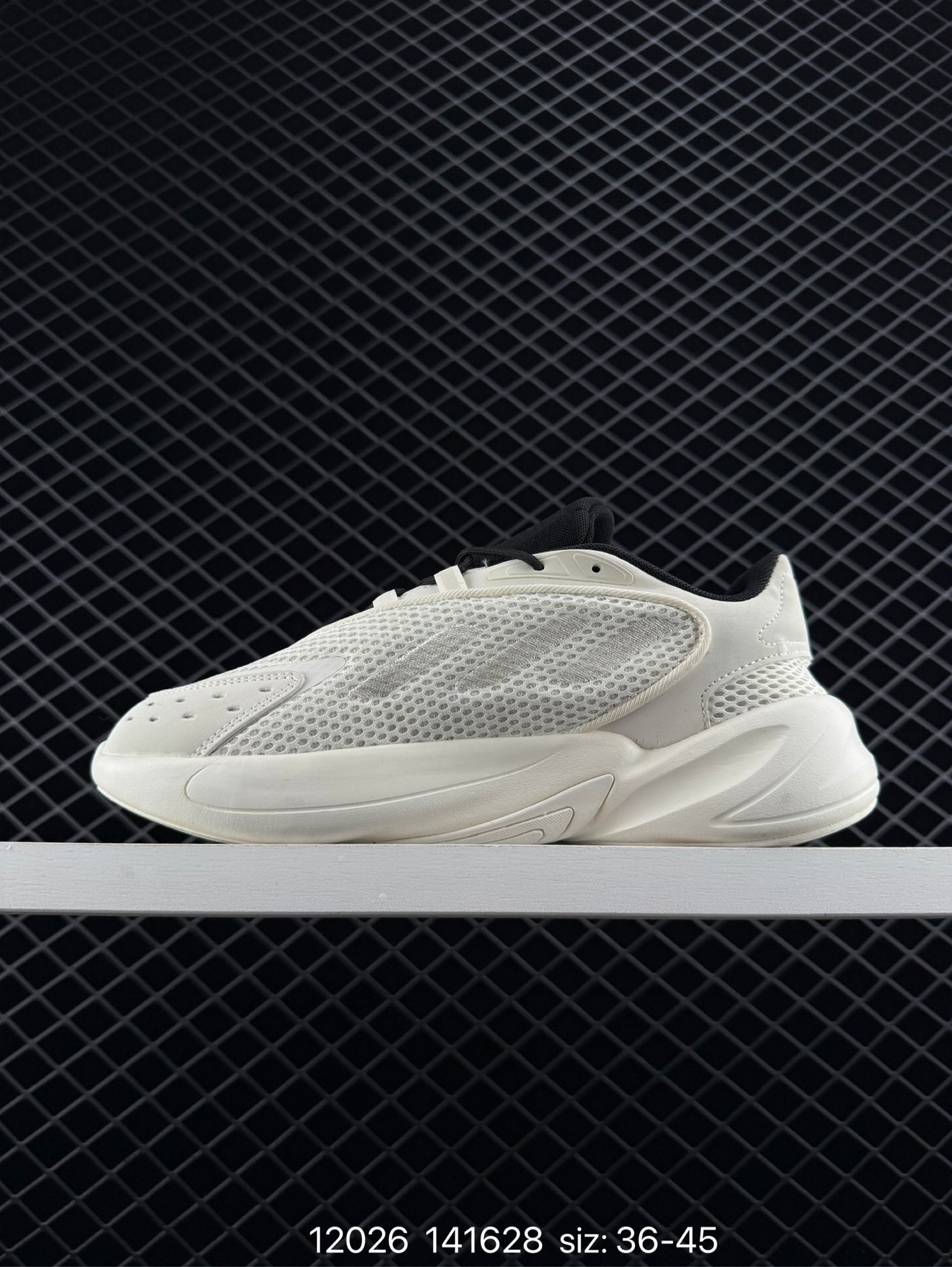 Adidas OZELIA adiPENE