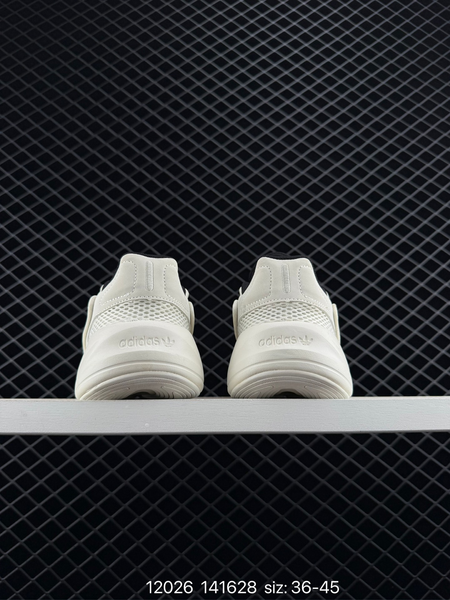 Adidas OZELIA adiPENE