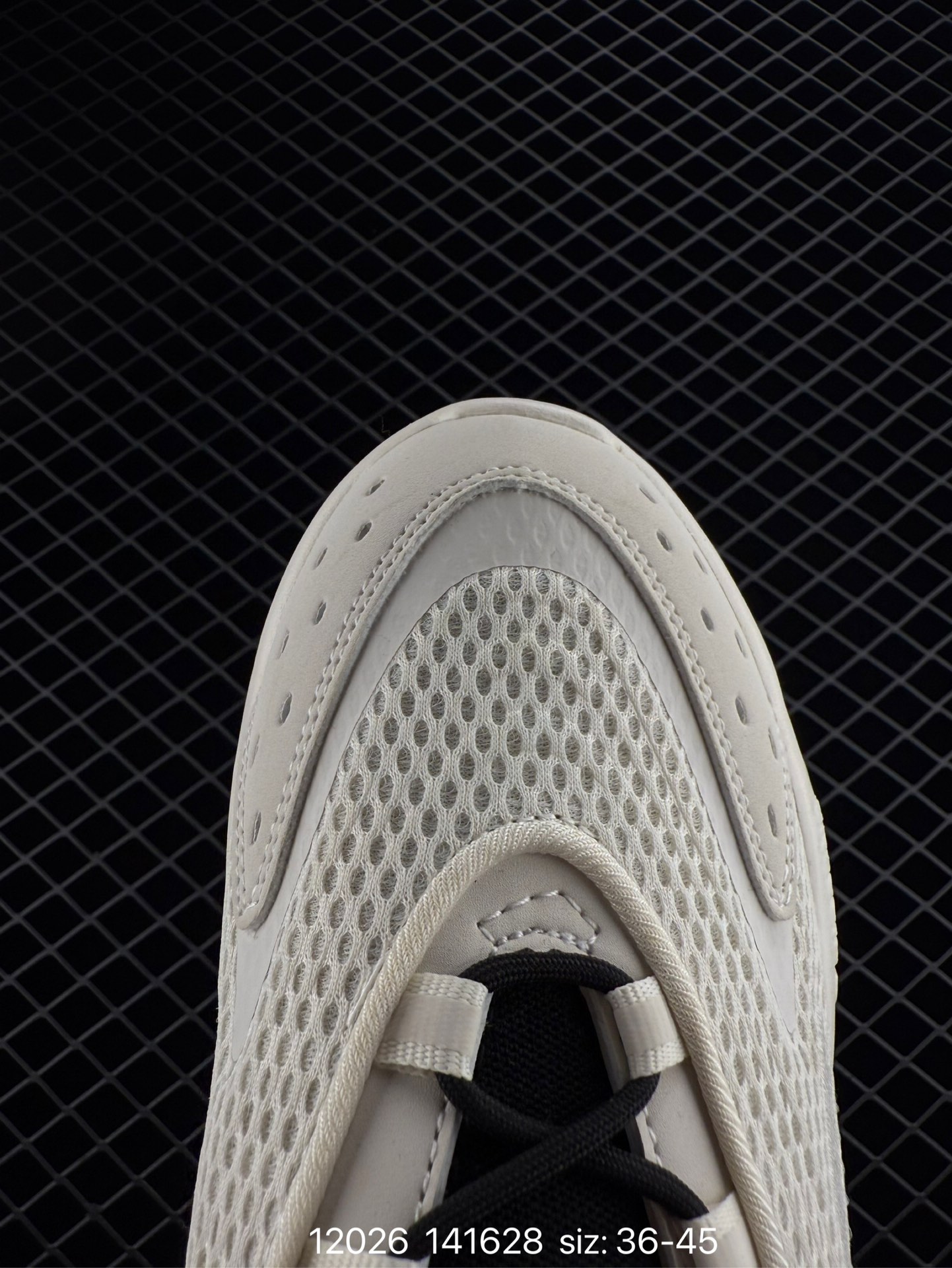 Adidas OZELIA adiPENE