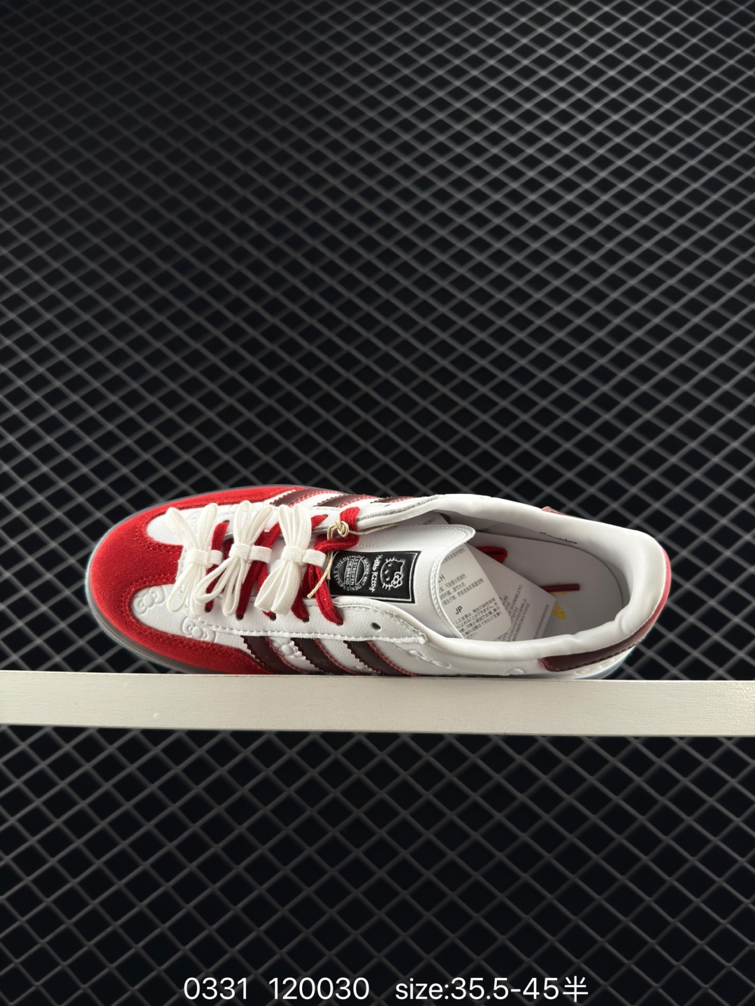 Hello Kitty   x adidas originals GAZELLE INDOOR