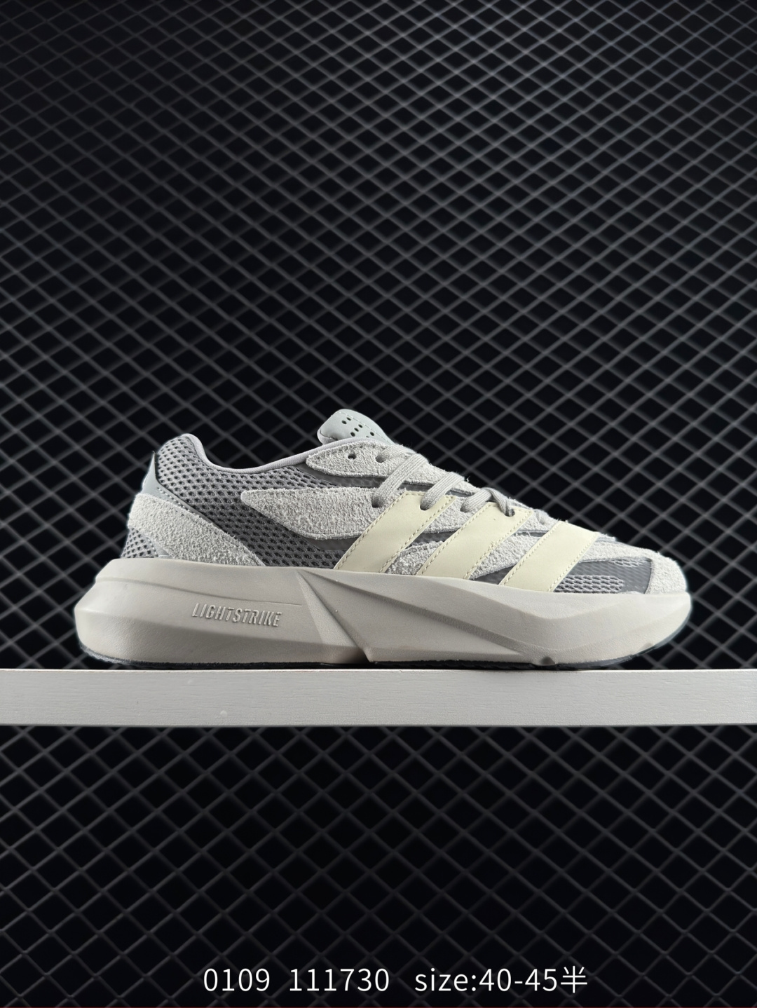 adidas LIGHTBLAZE adidas LIGHTBLAZE