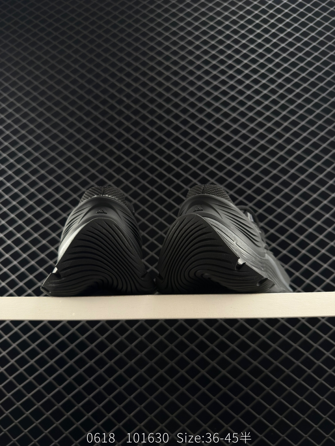 Adidas Vento XLG MTW