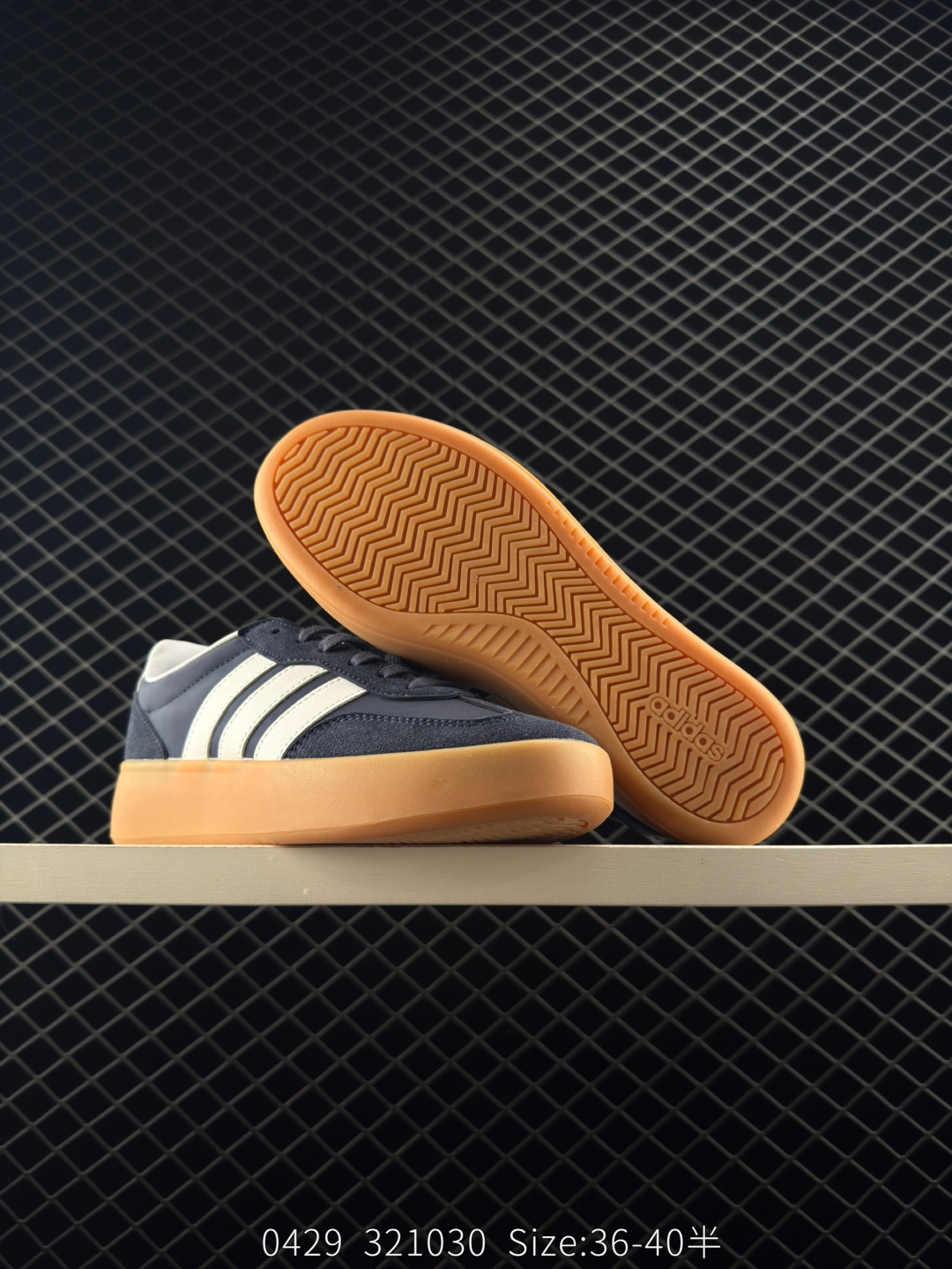 Adidas   BARREDA DECODE