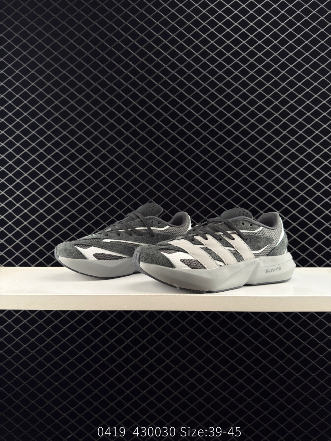 Adidas Lightblaze Low