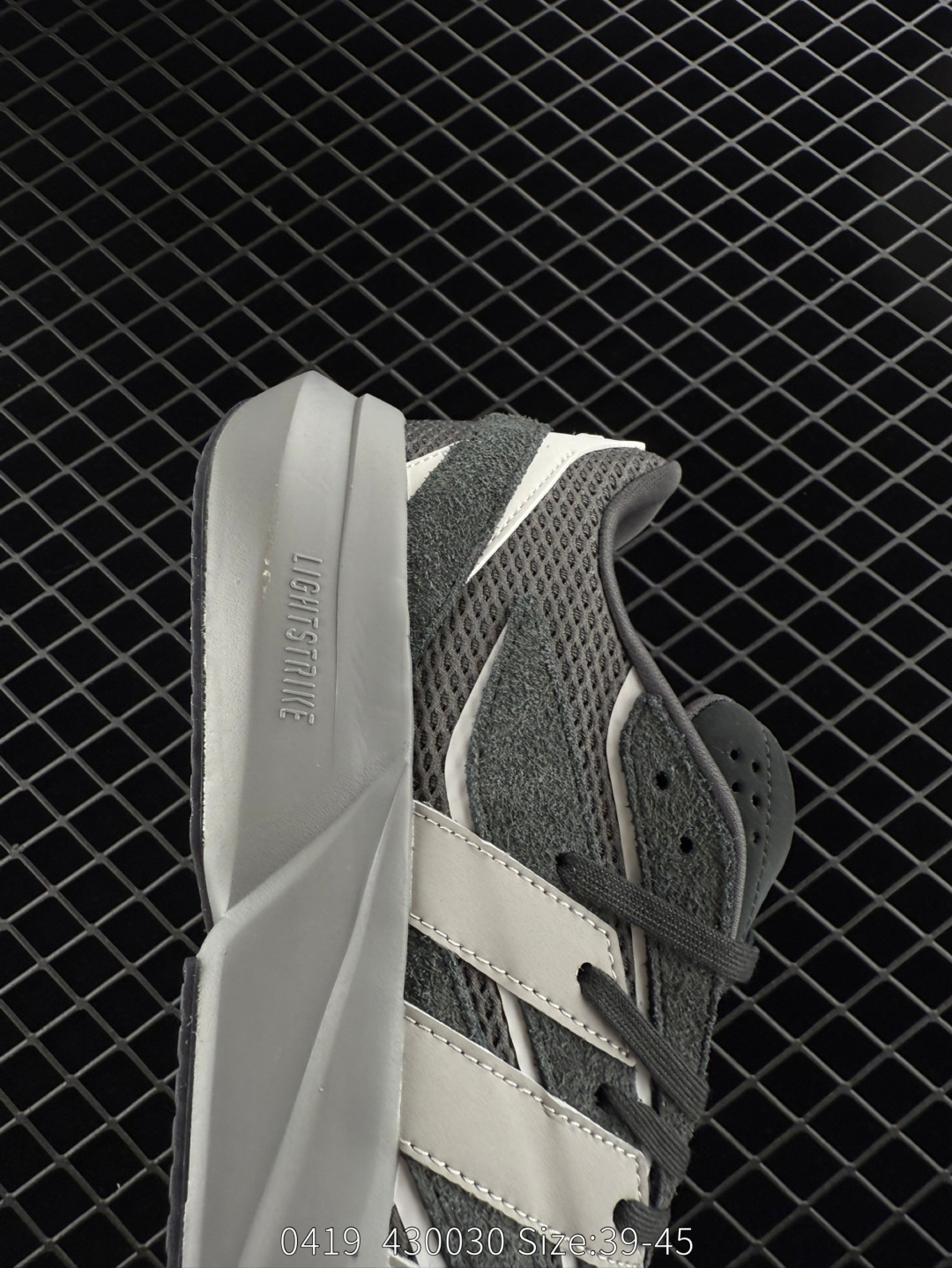 Adidas Lightblaze Low