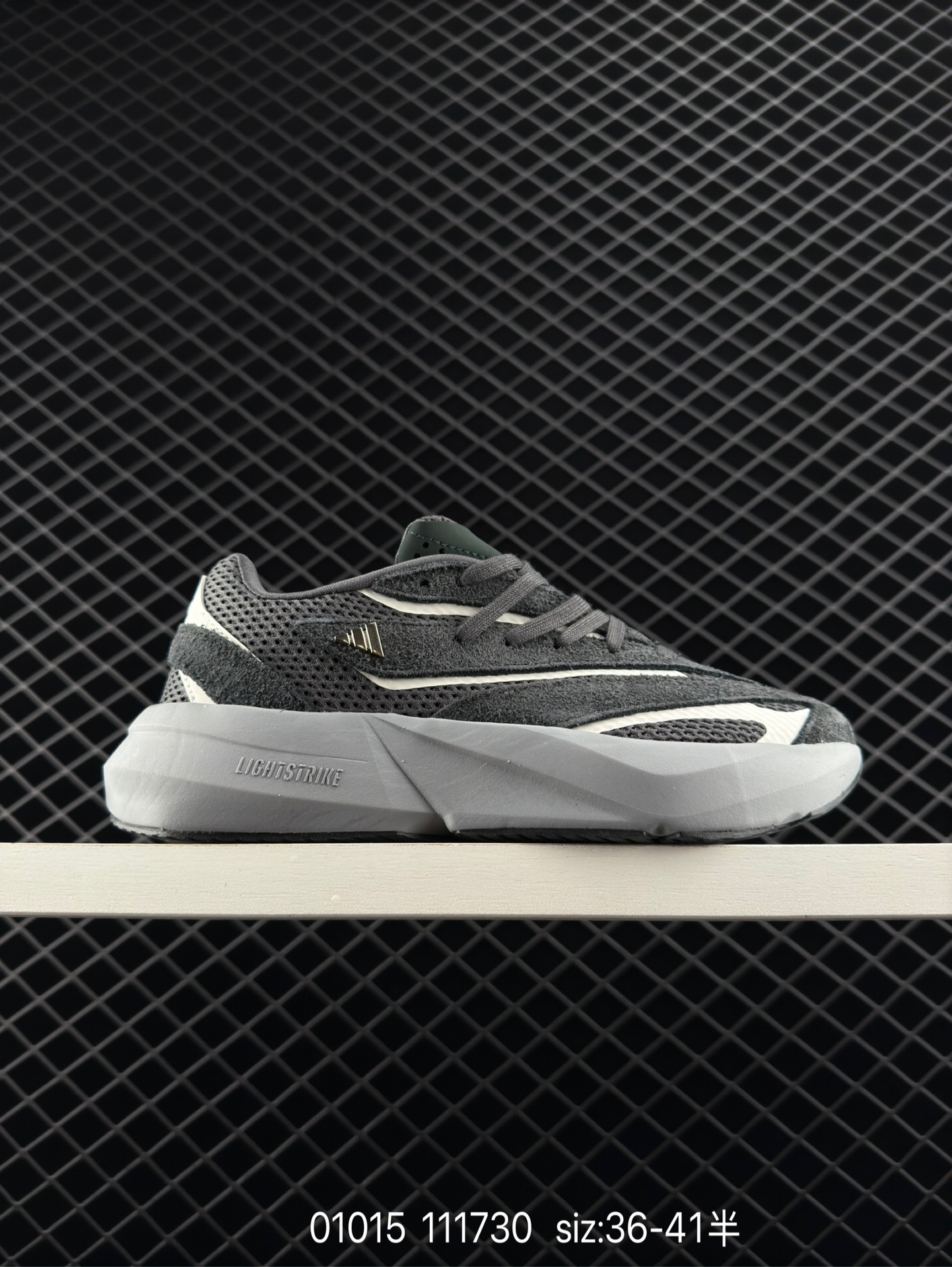 Adidas LIGHTBLAZE Adidas LIGHTBLAZE