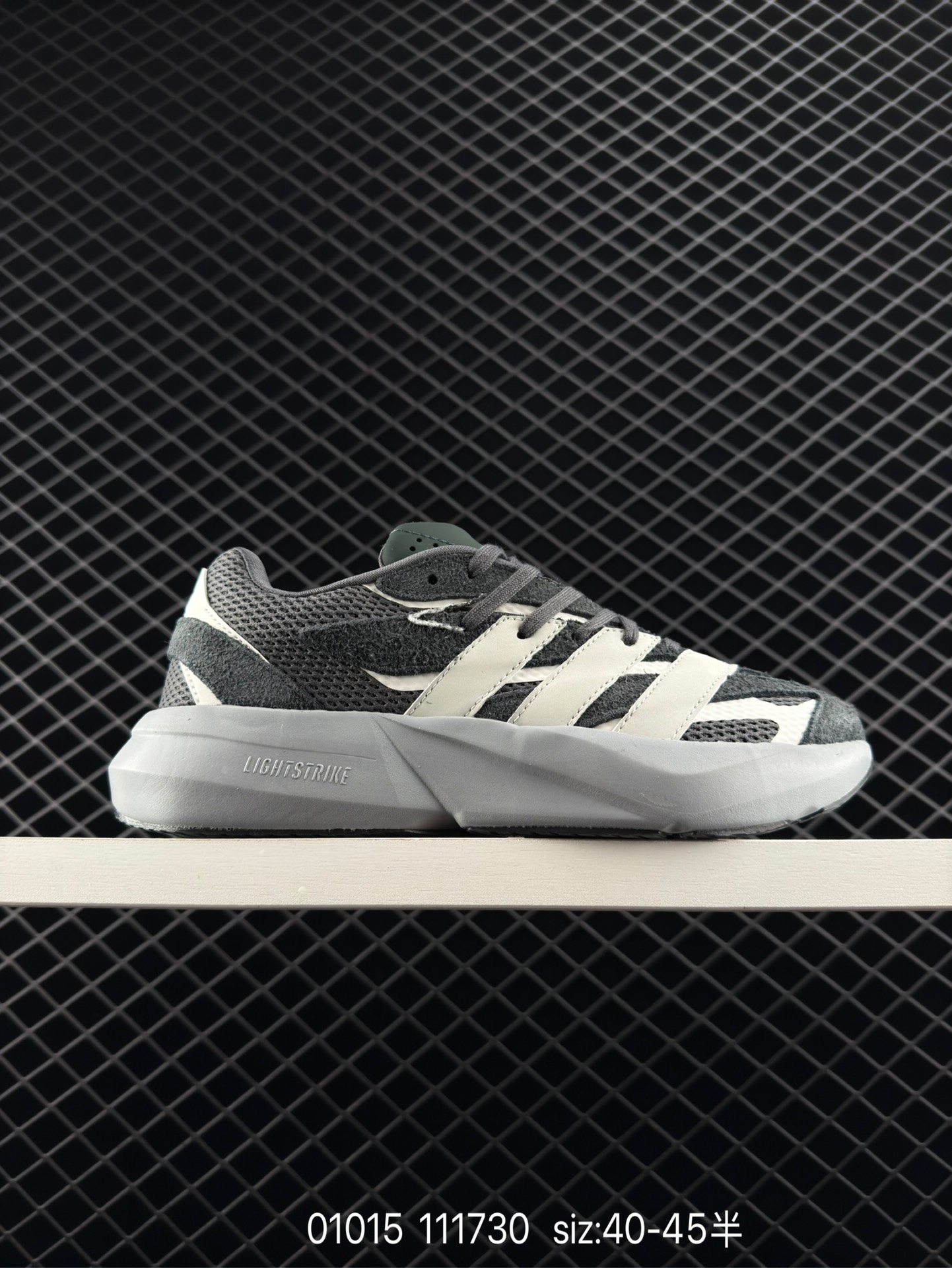 Adidas LIGHTBLAZE Adidas LIGHTBLAZE