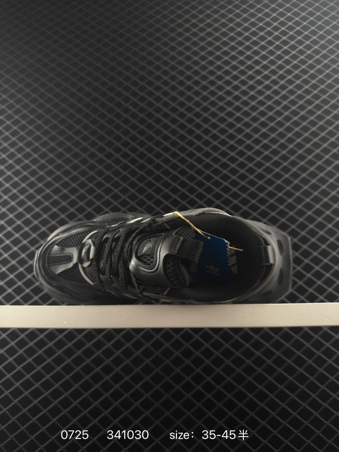 Adidas XLG Runner Deluxe