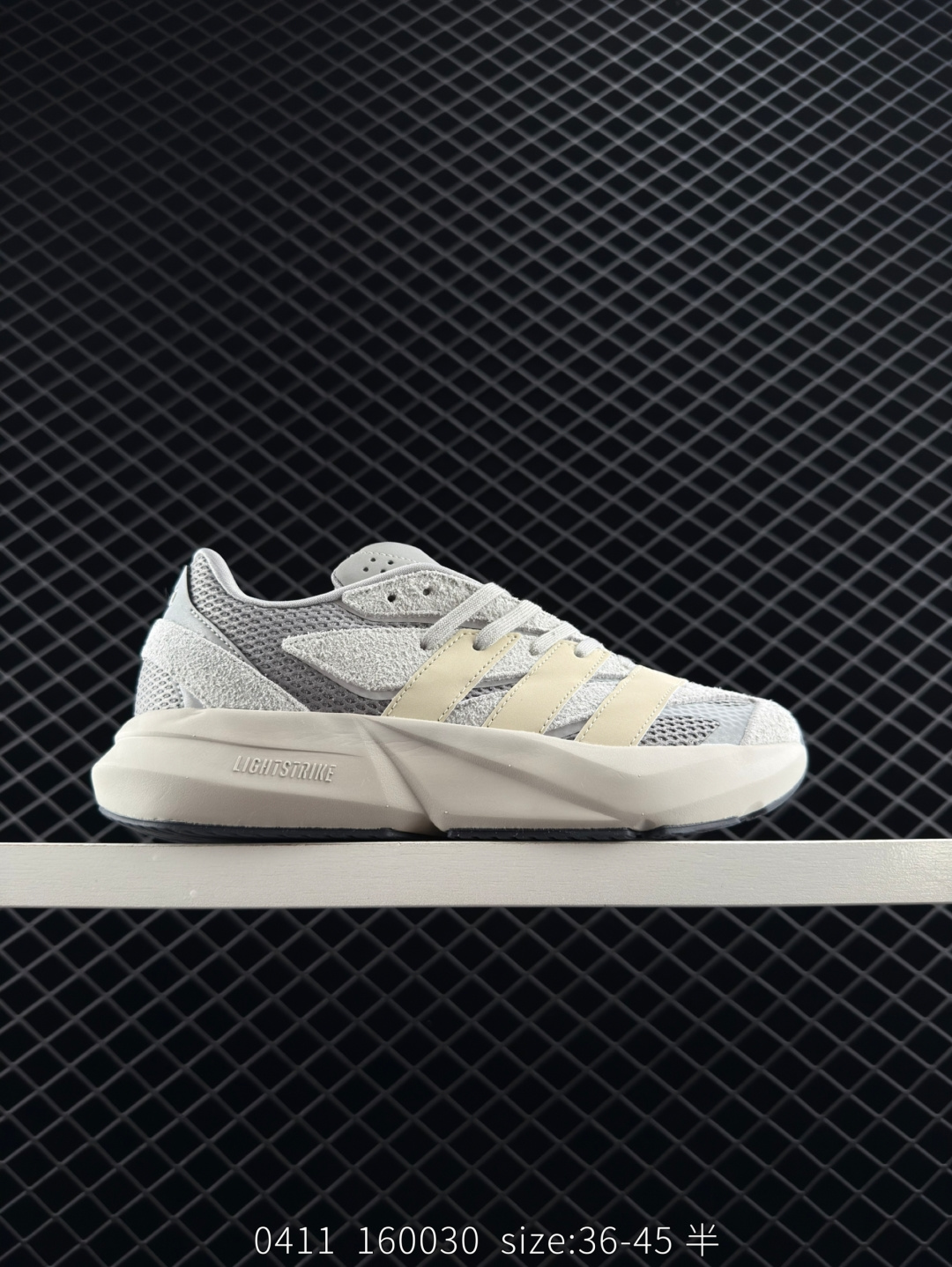 adidas LIGHTBLAZE Sportswear adidas LIGHTBLAZE Sportswear