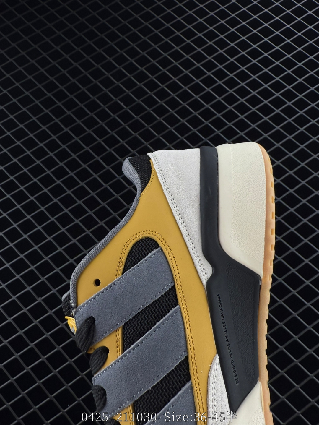 Adidas Originals Forum 2000