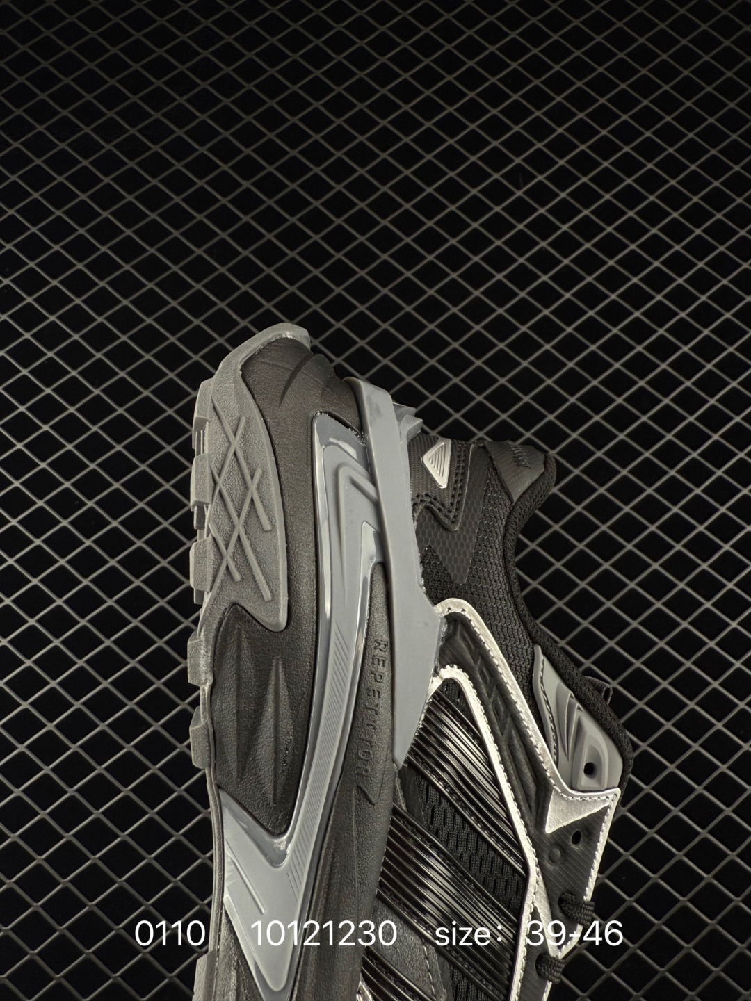 Adidas XLG RUNNER DELUXE