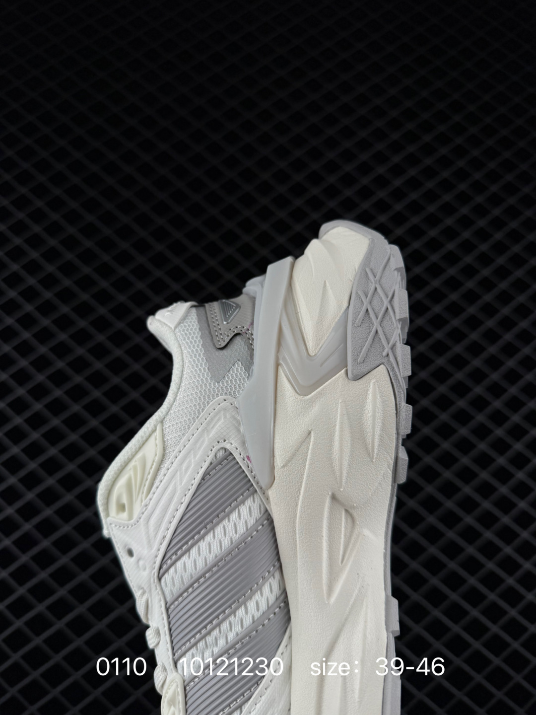 Adidas XLG RUNNER DELUXE