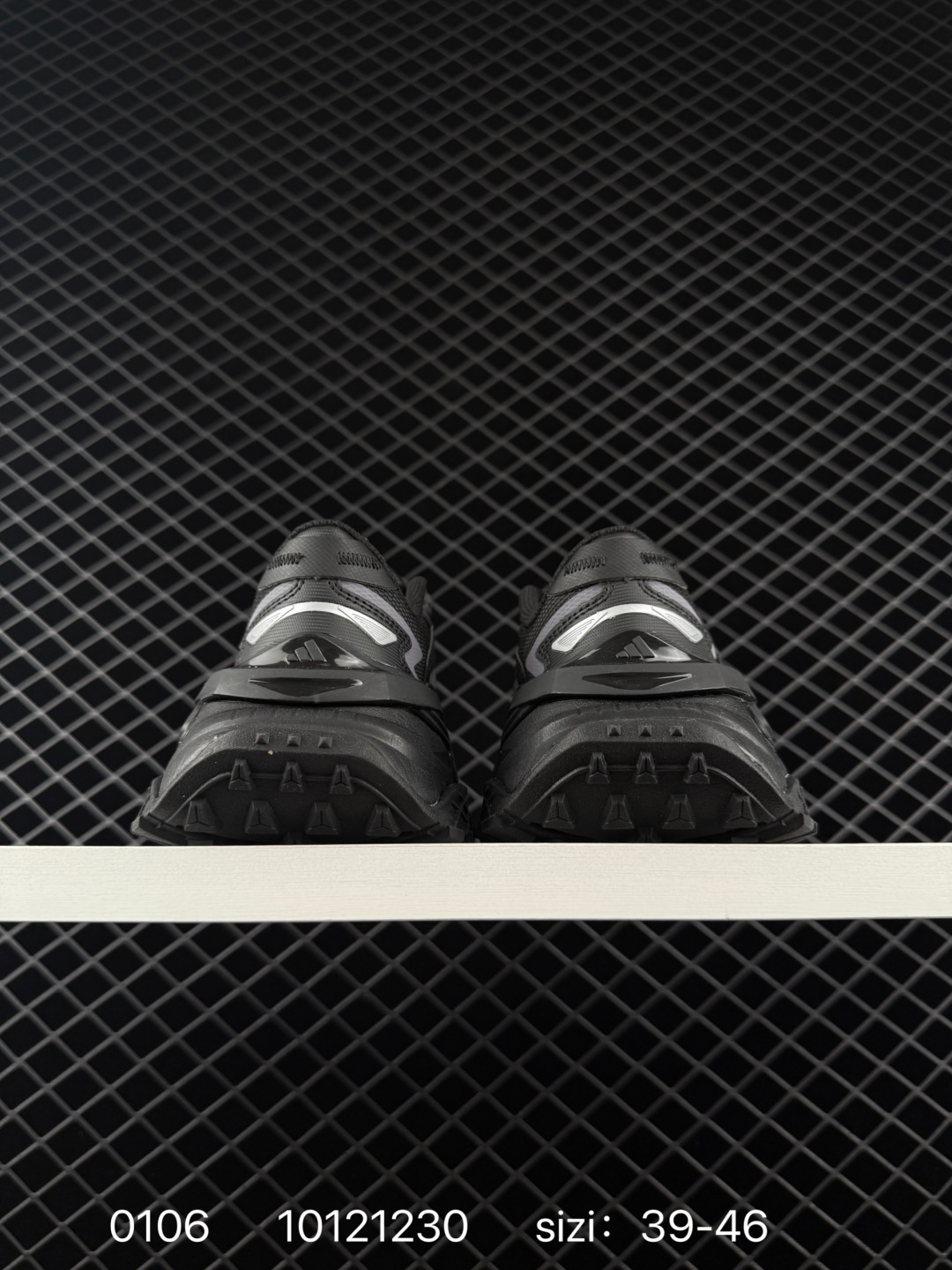 Adidas XLG RUNNER DELUXE