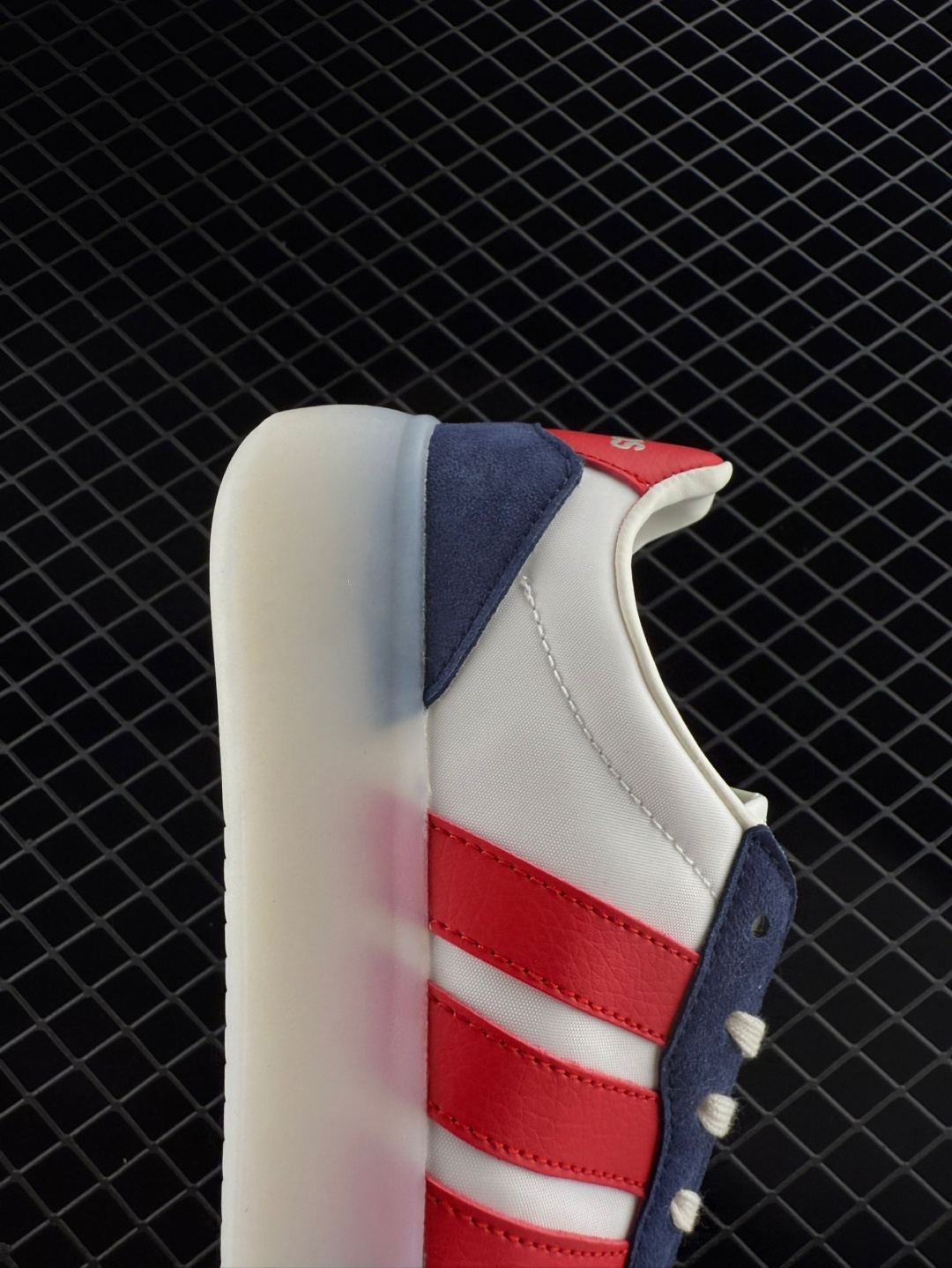 Adidas  BARREDA DECODE