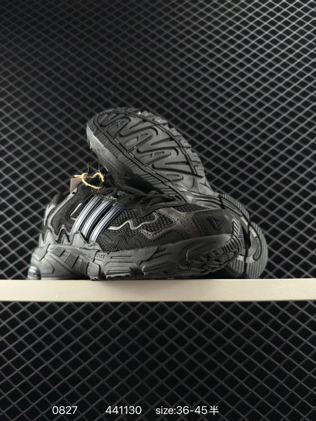 Adidas Originals Response CL