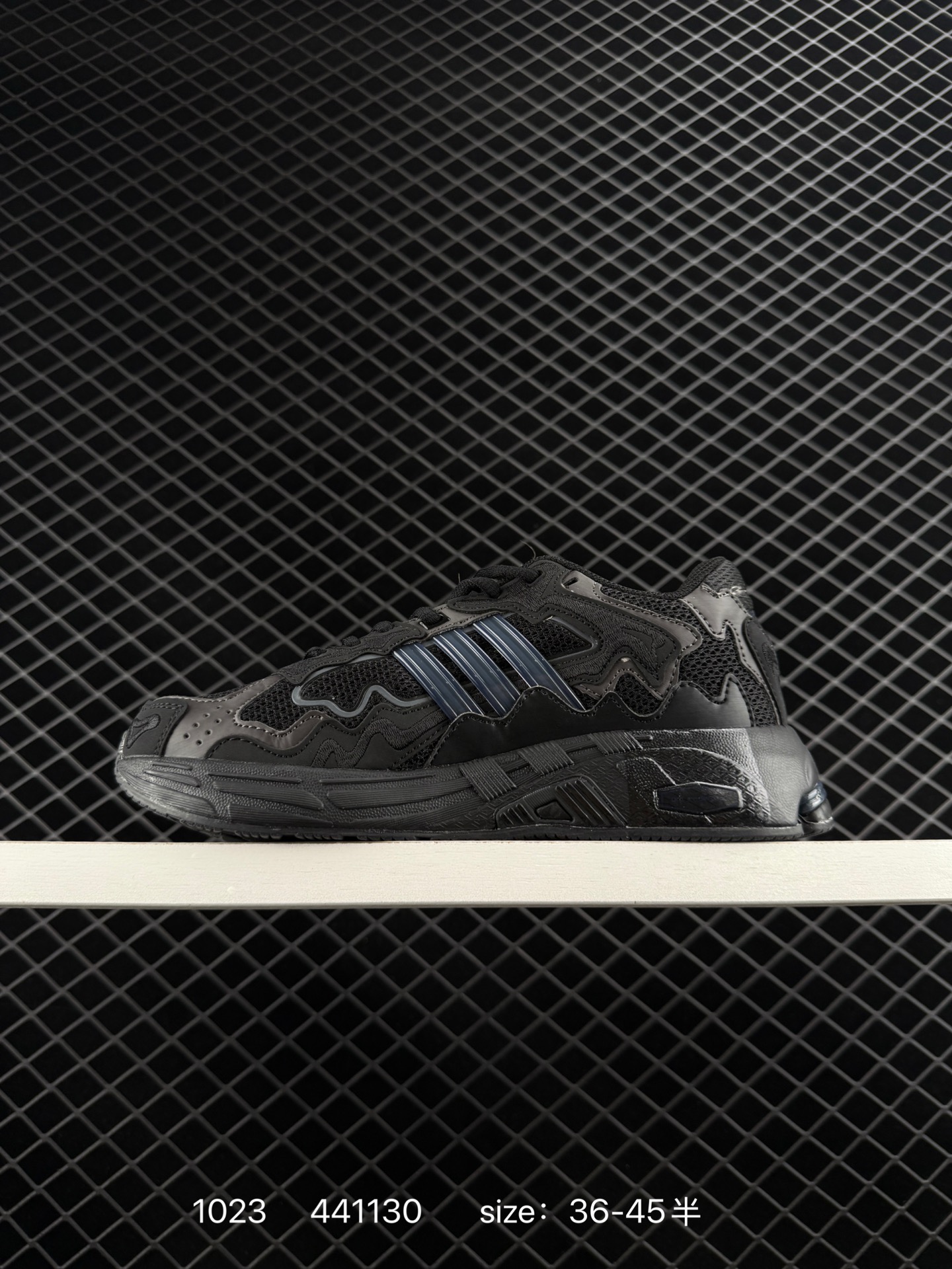 Adidas Originals Response CL