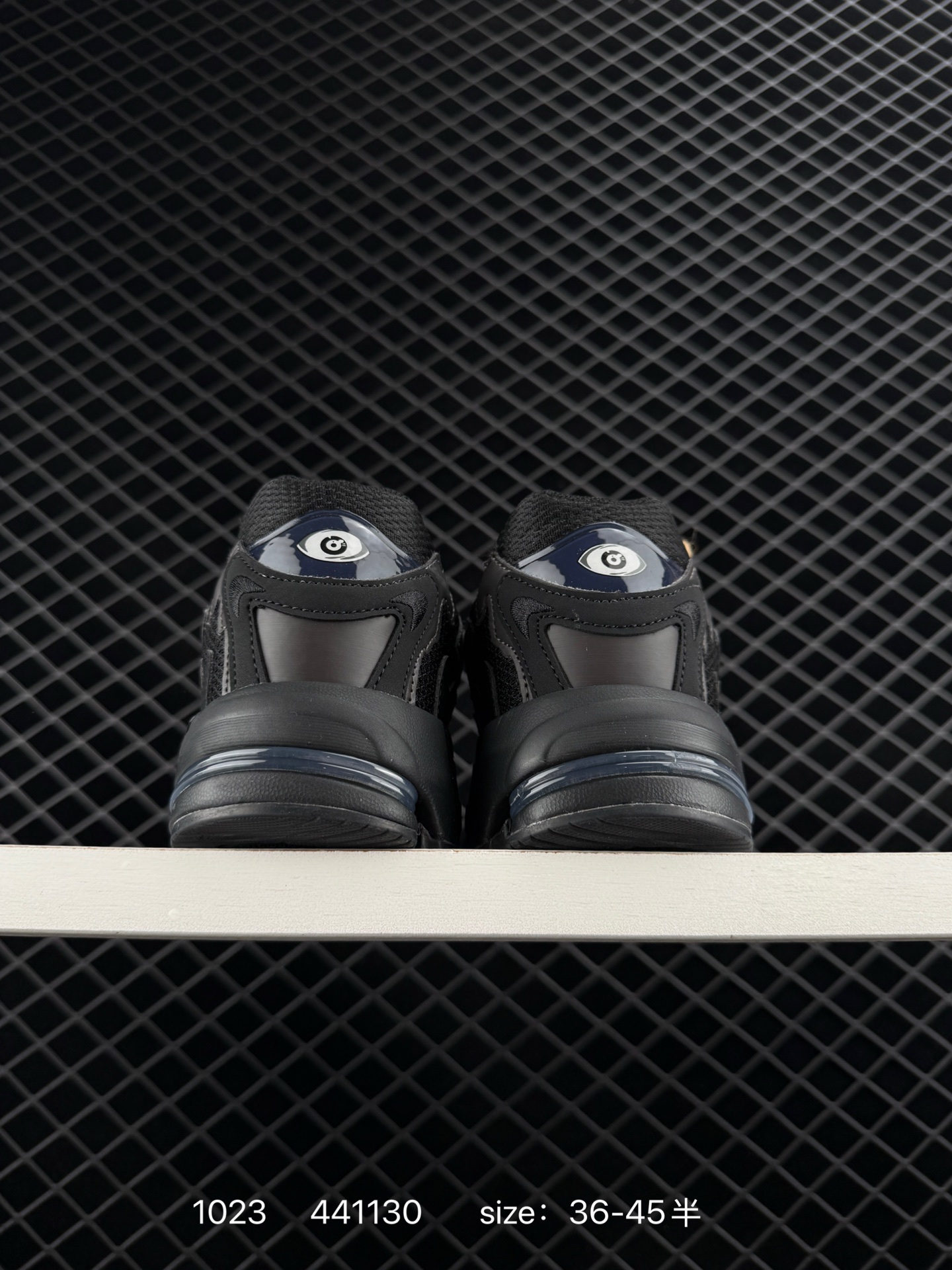 Adidas Originals Response CL