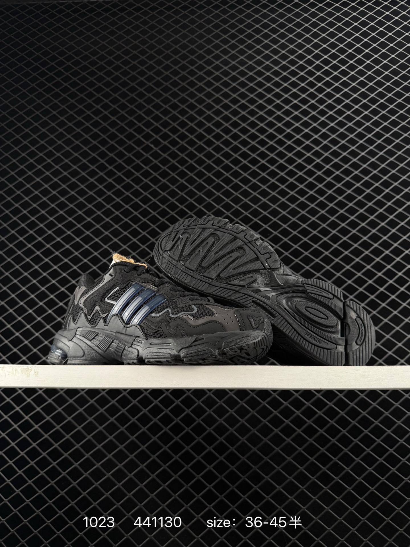 Adidas Originals Response CL