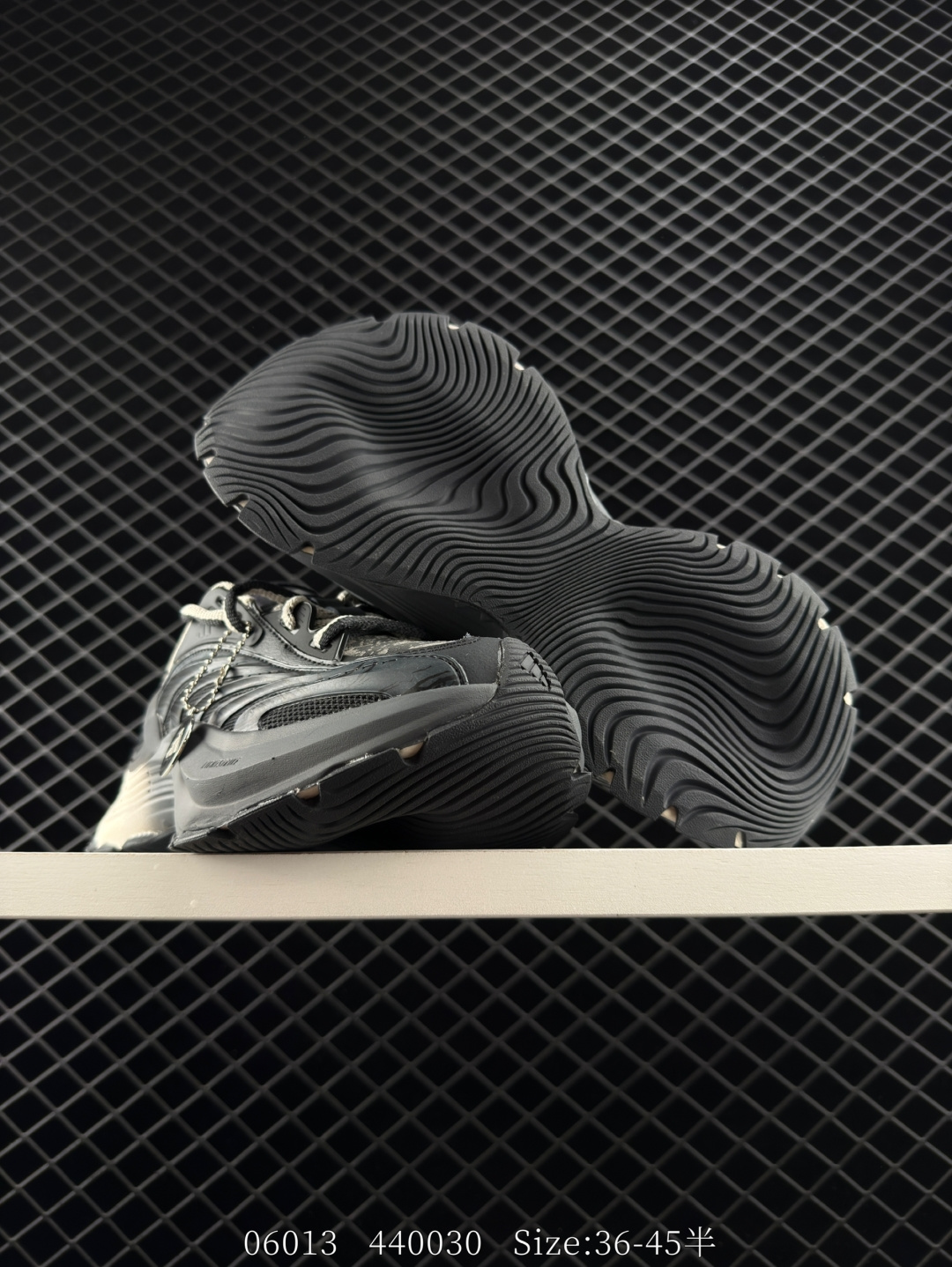 Adidas Vento XLG MTW