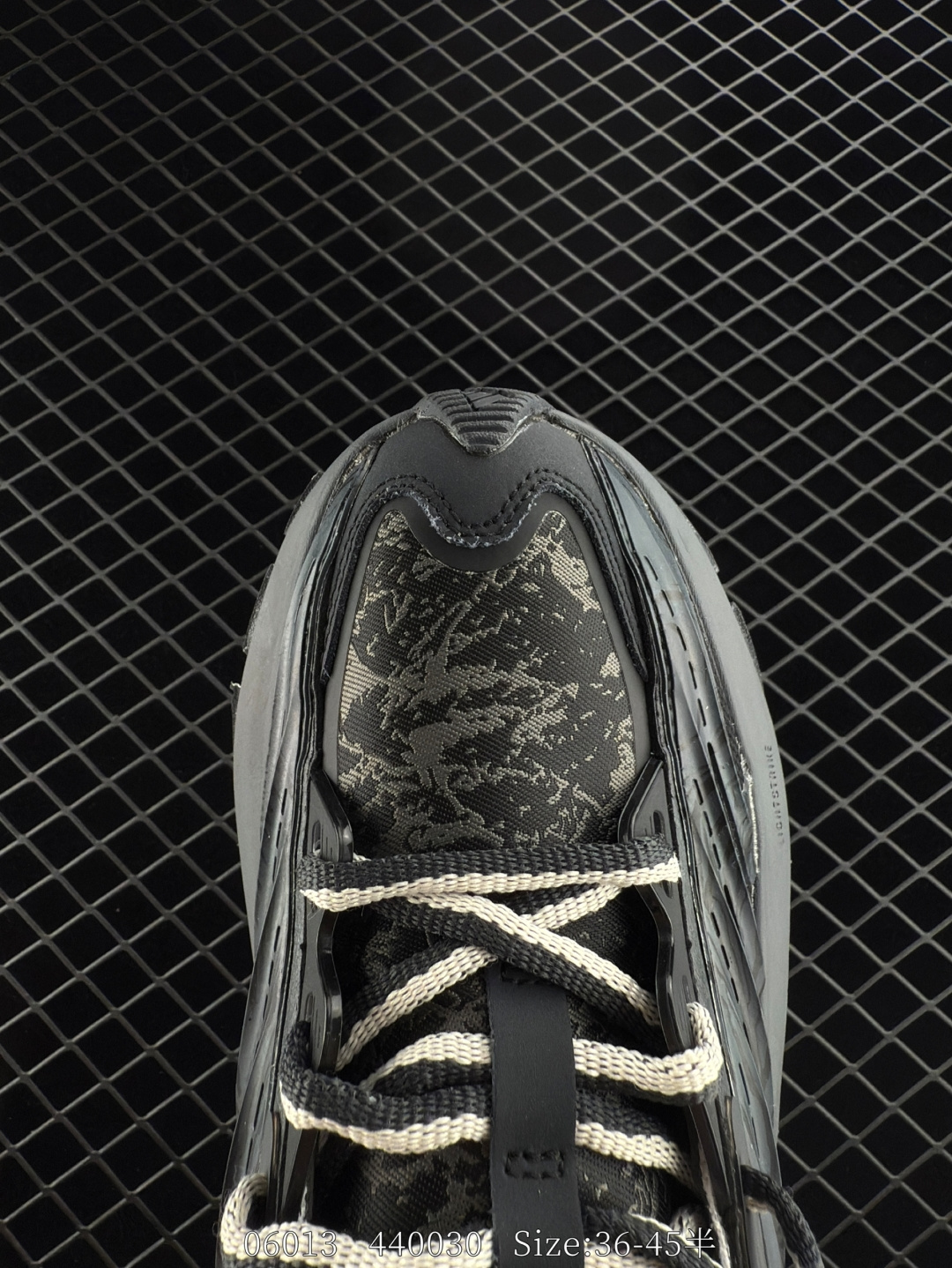 Adidas Vento XLG MTW