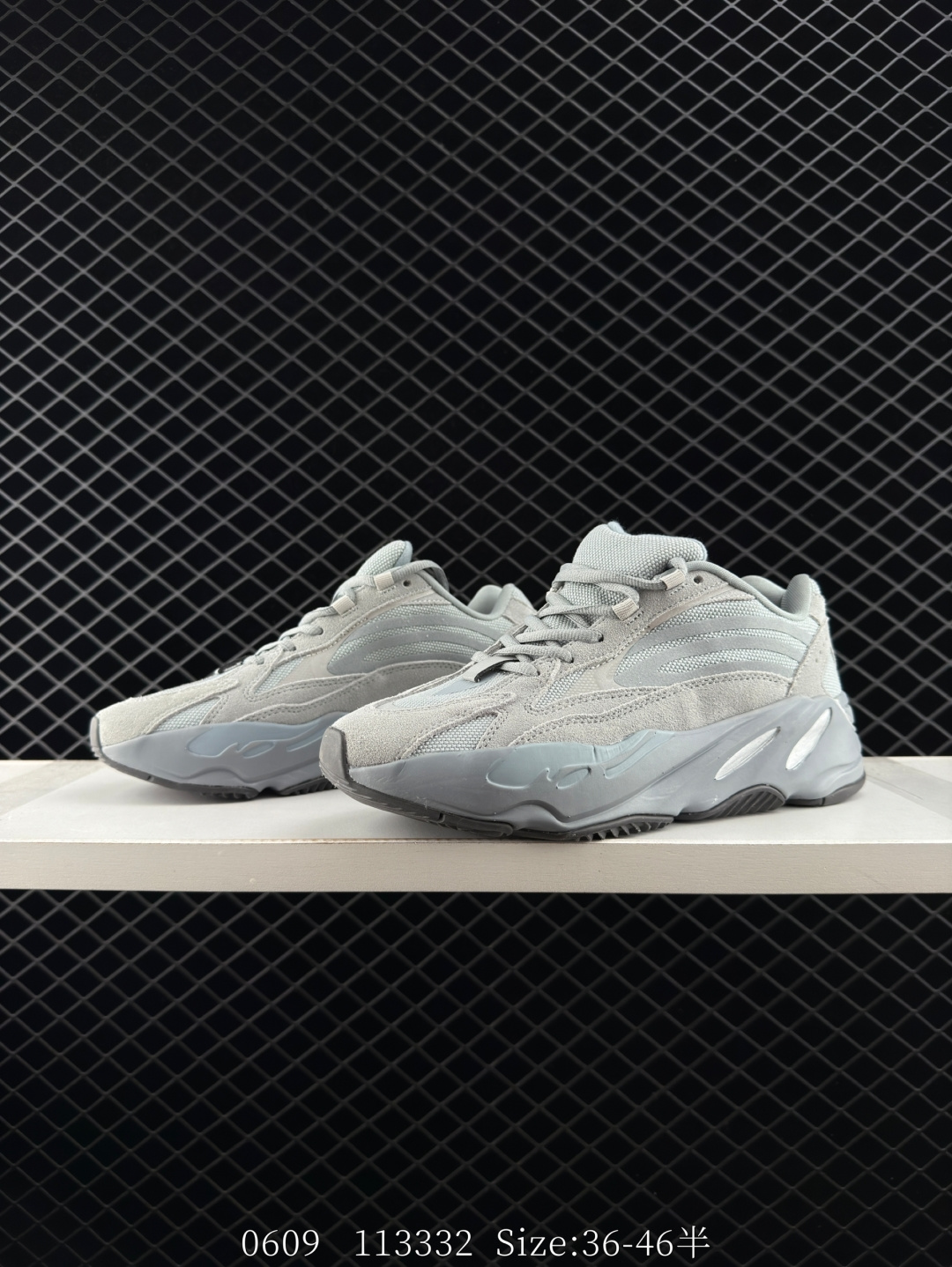 Adidas Yeezy Boost 700 V2