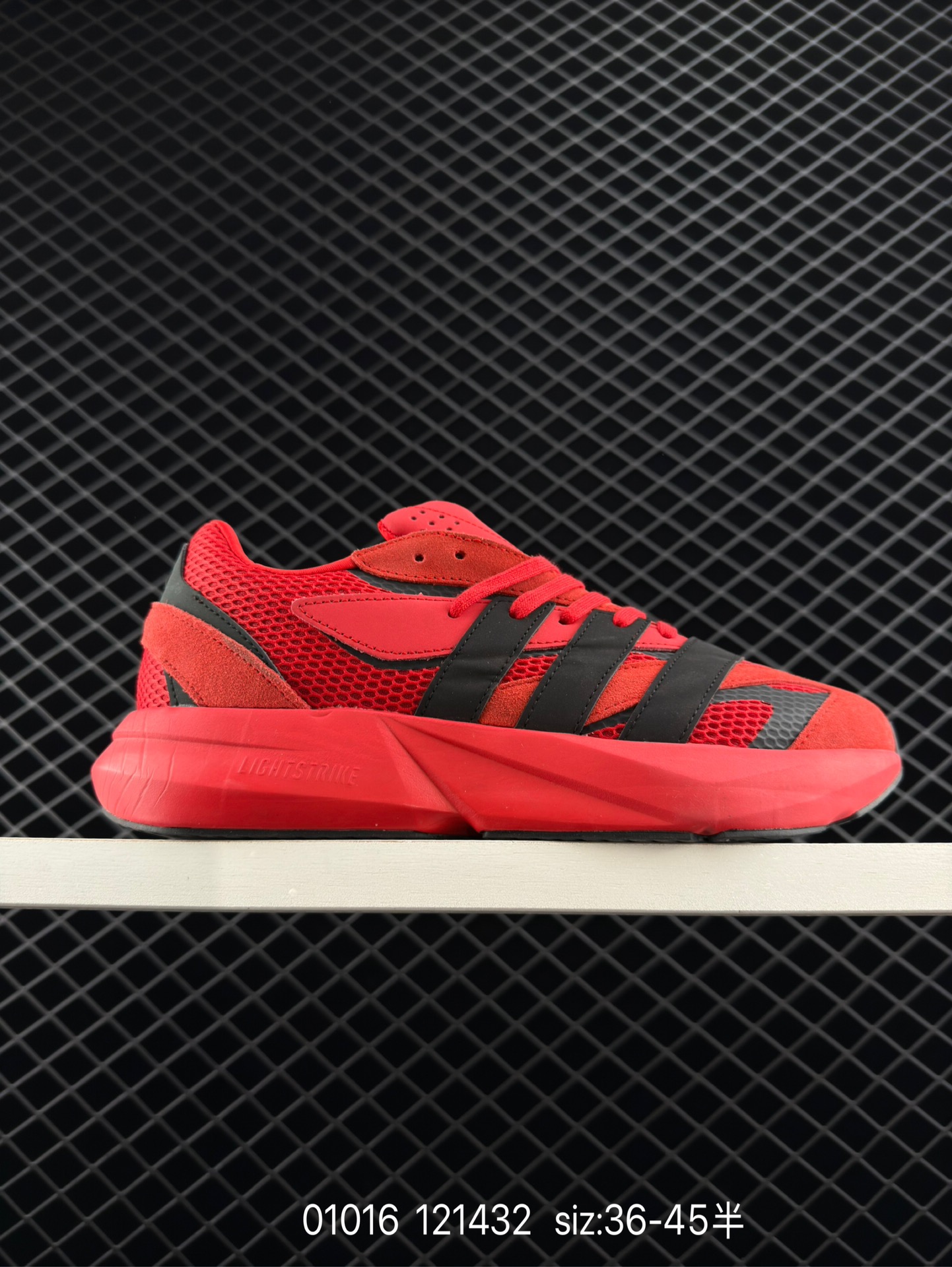 adidas LIGHTBLAZE adidas LIGHTBLAZE