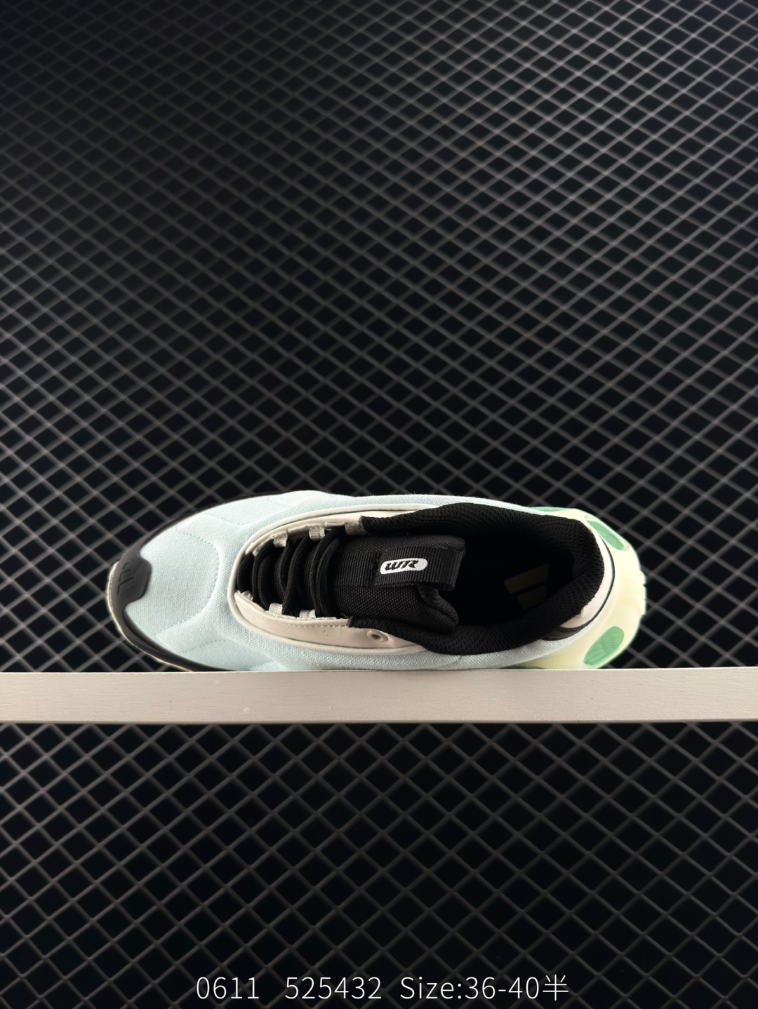 Adidas Wonder Runner Turbo