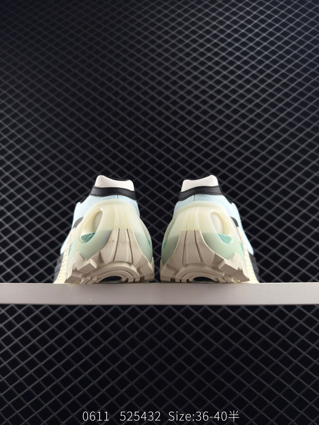 Adidas Wonder Runner Turbo