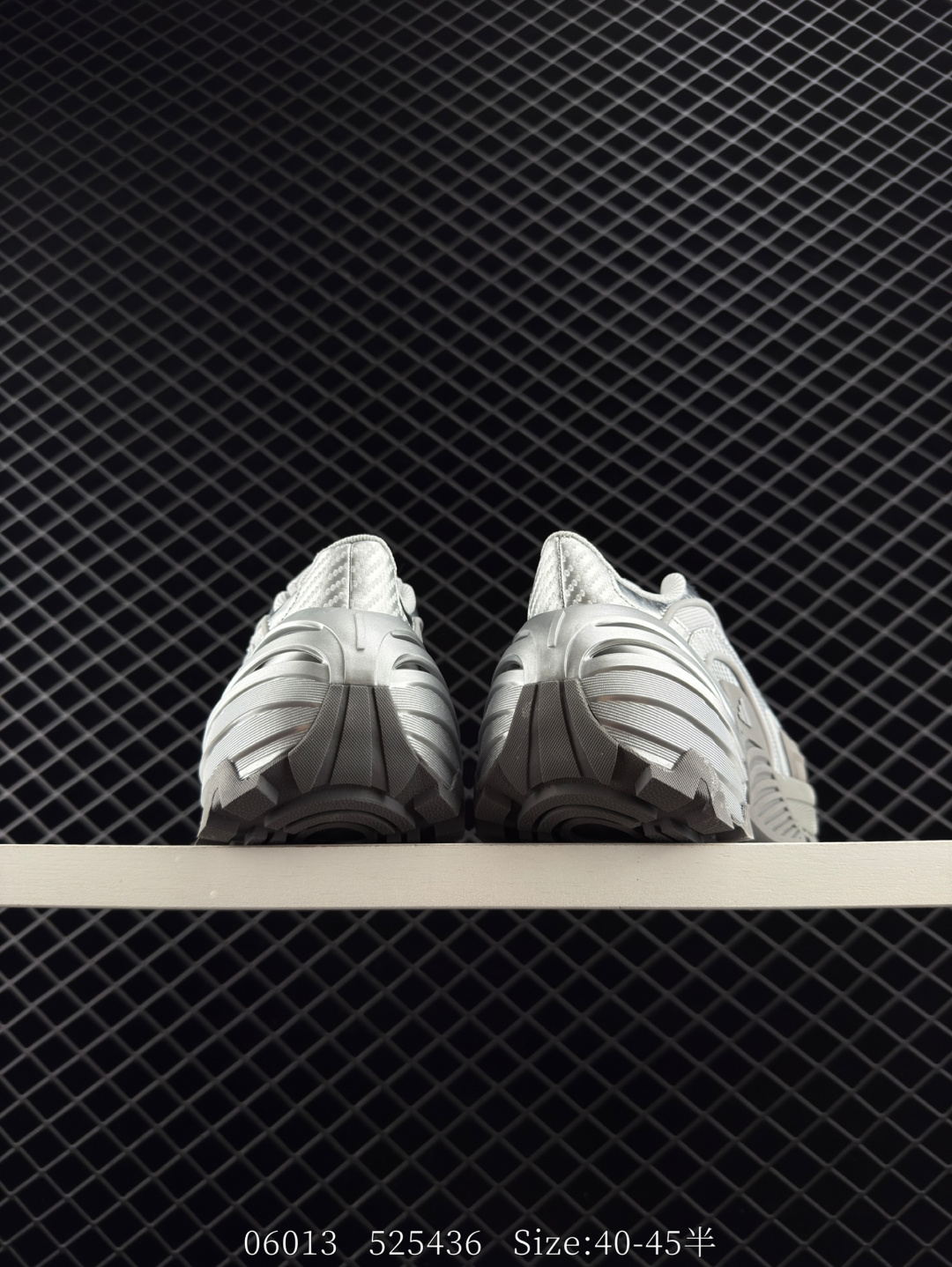 Adidas Wonder Runner Turbo