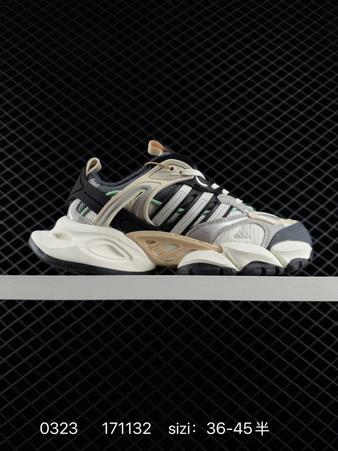 Adidas XLG Runner Deluxe Adidas XLG Runner Deluxe