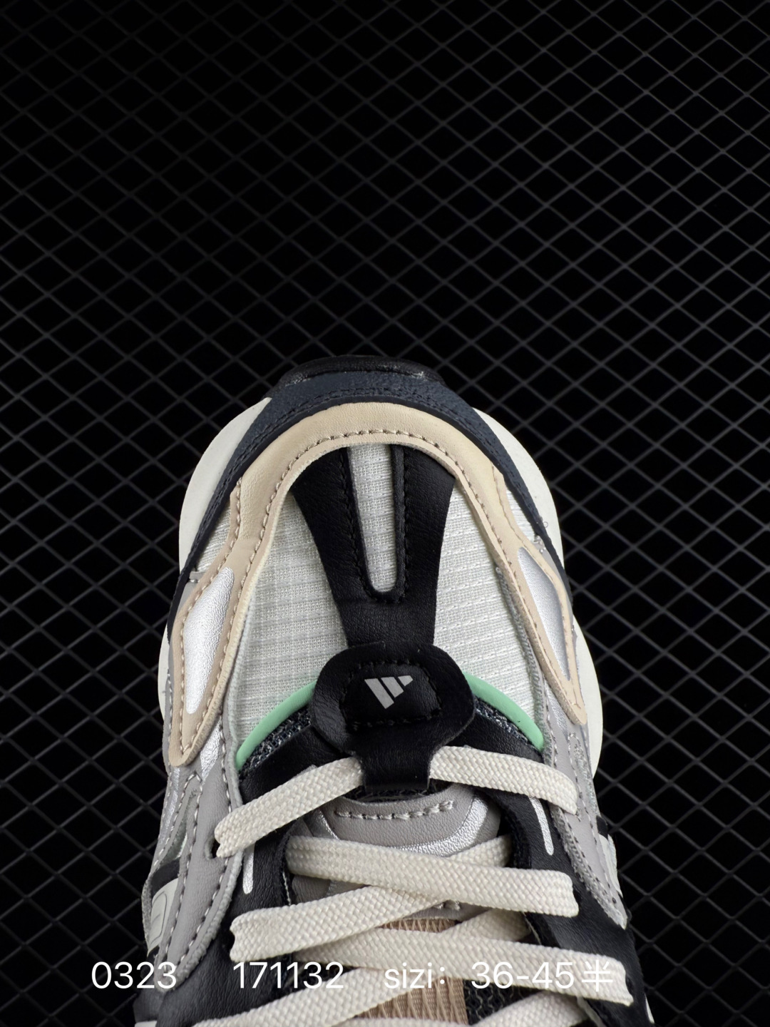 Adidas XLG Runner Deluxe