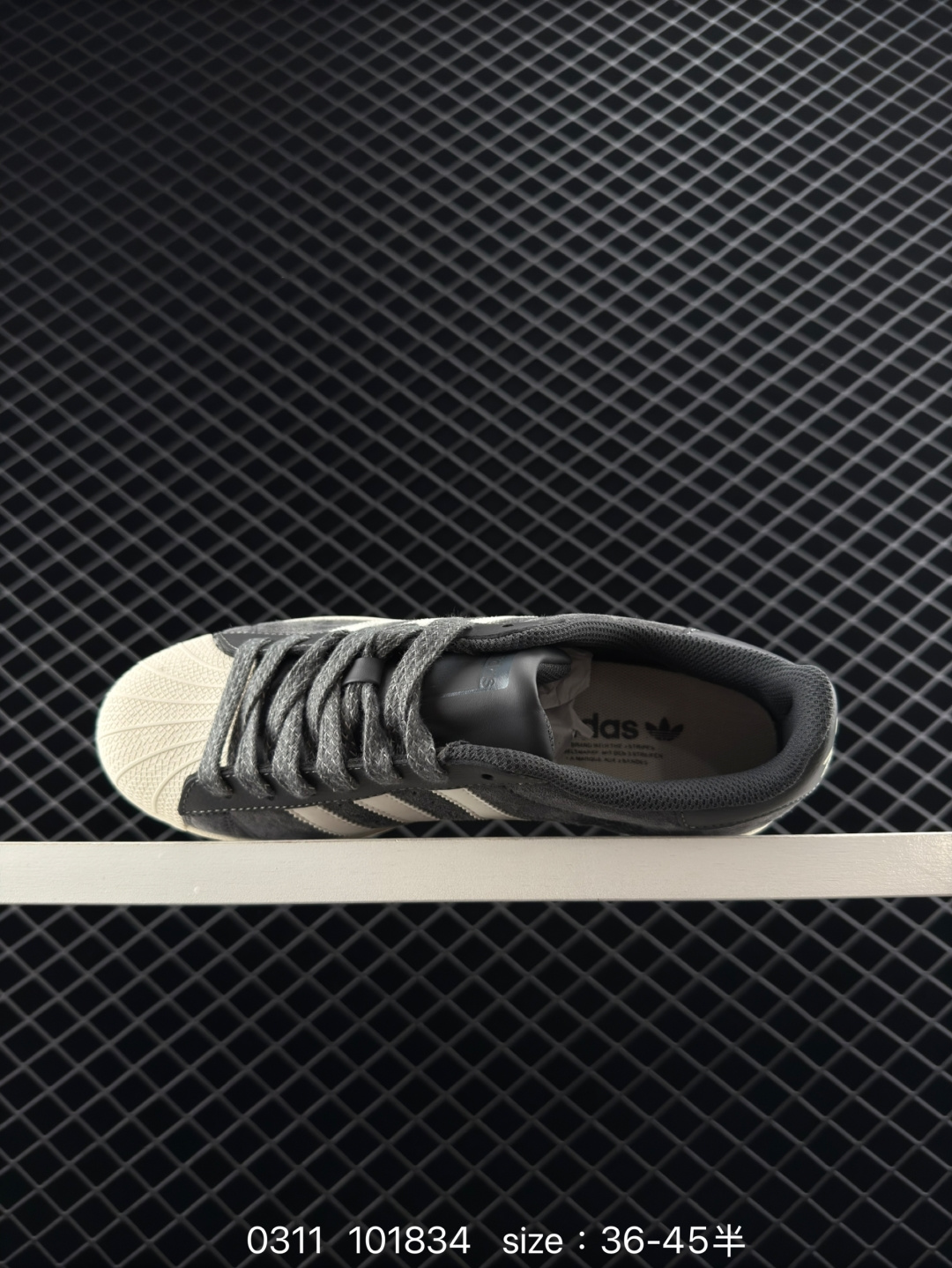 adidas originals SUPERSTAR 82