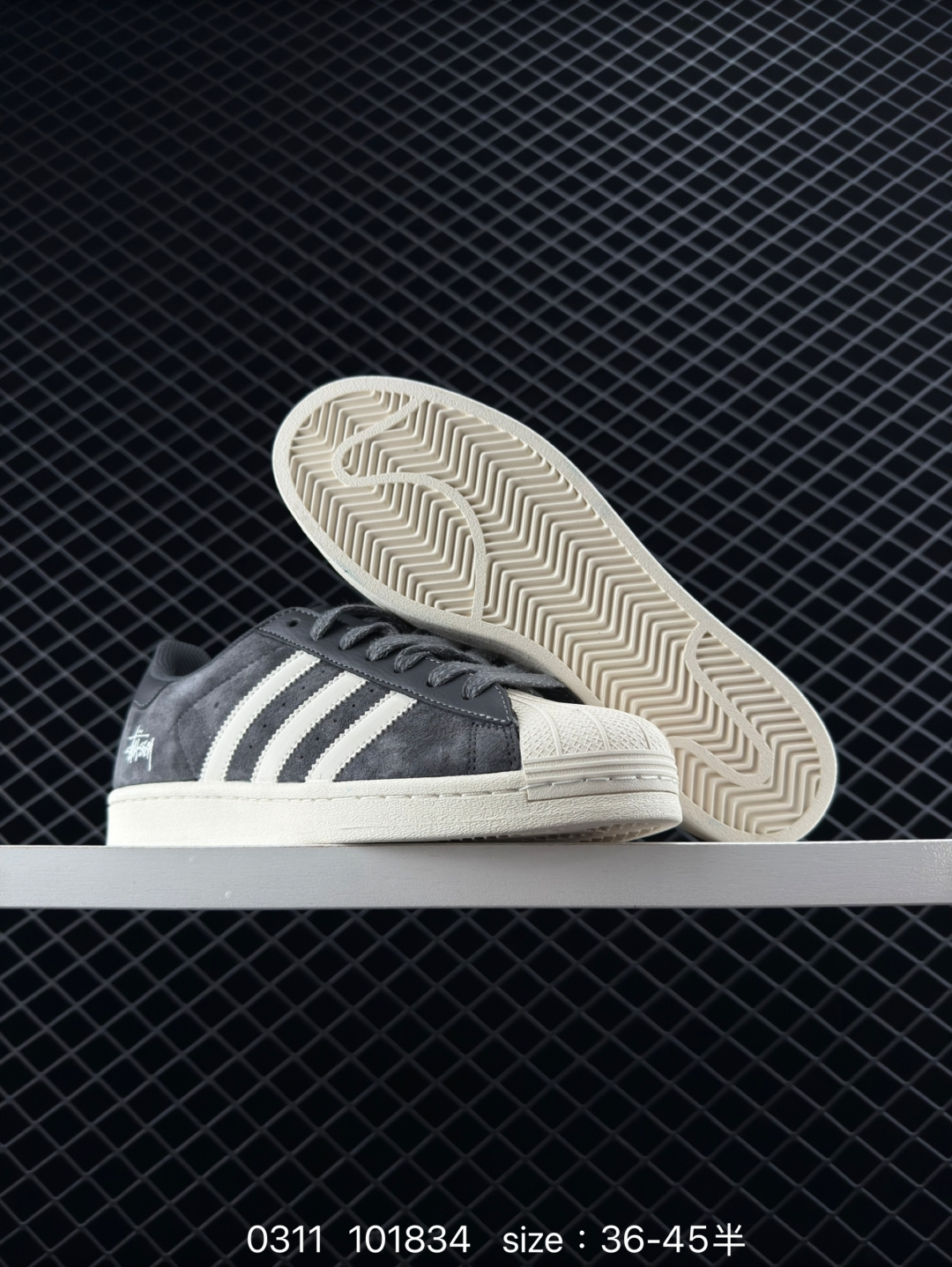 adidas originals SUPERSTAR 82