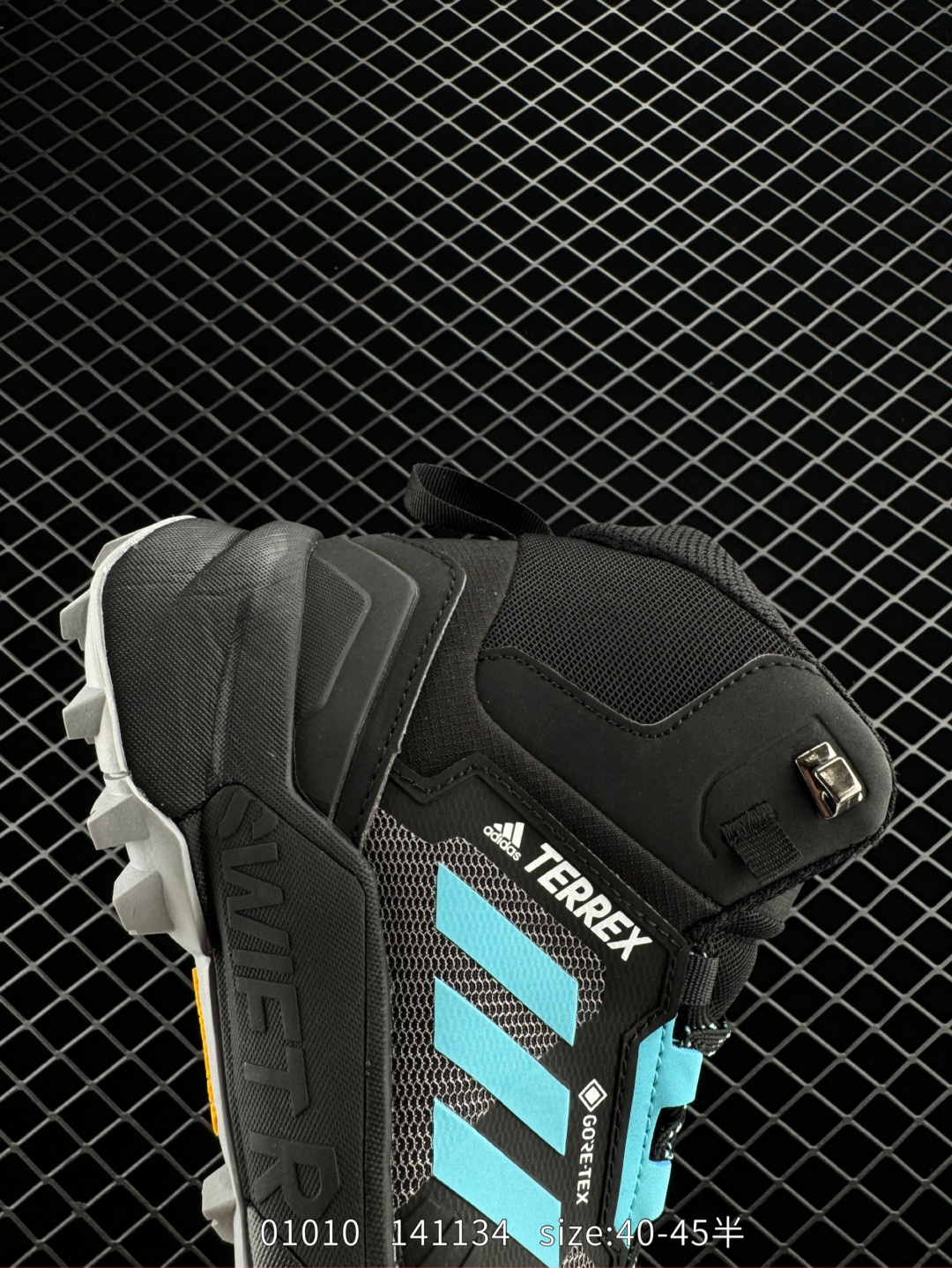 Adidas TERREX SWIFT R3 MID GTX