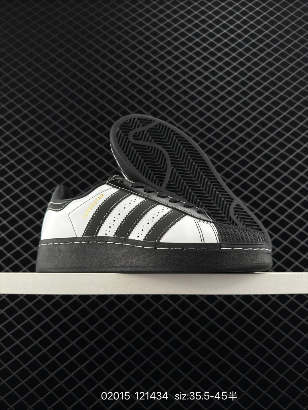 Adidas Originals Superstar XLG