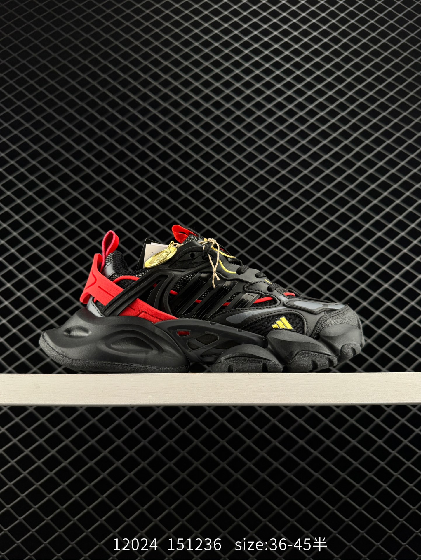 adidas XLG RUNNER DELUXE CNY adidas XLG RUNNER DELUXE CNY