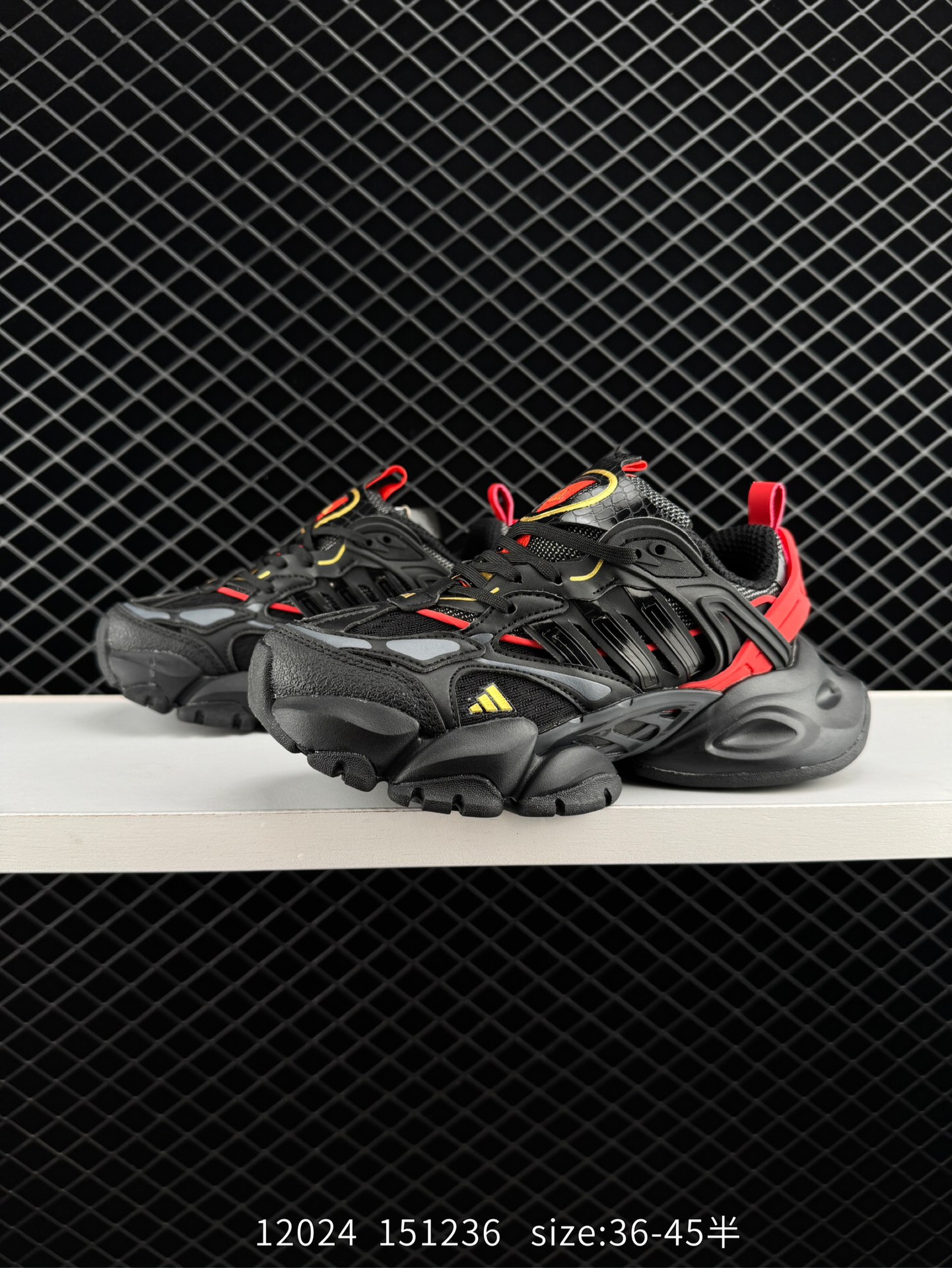 adidas XLG RUNNER DELUXE CNY 