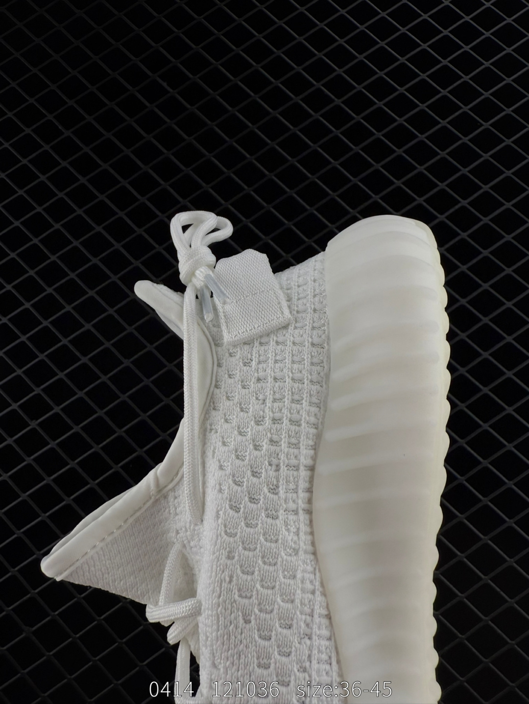 Adidas   Yeezy Boost 350 V2