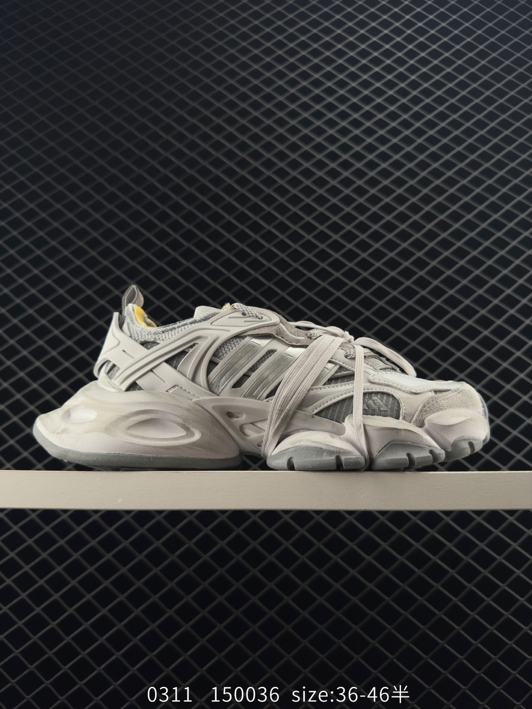 Adidas XLG RUNNER DELUXE Adidas XLG RUNNER DELUXE