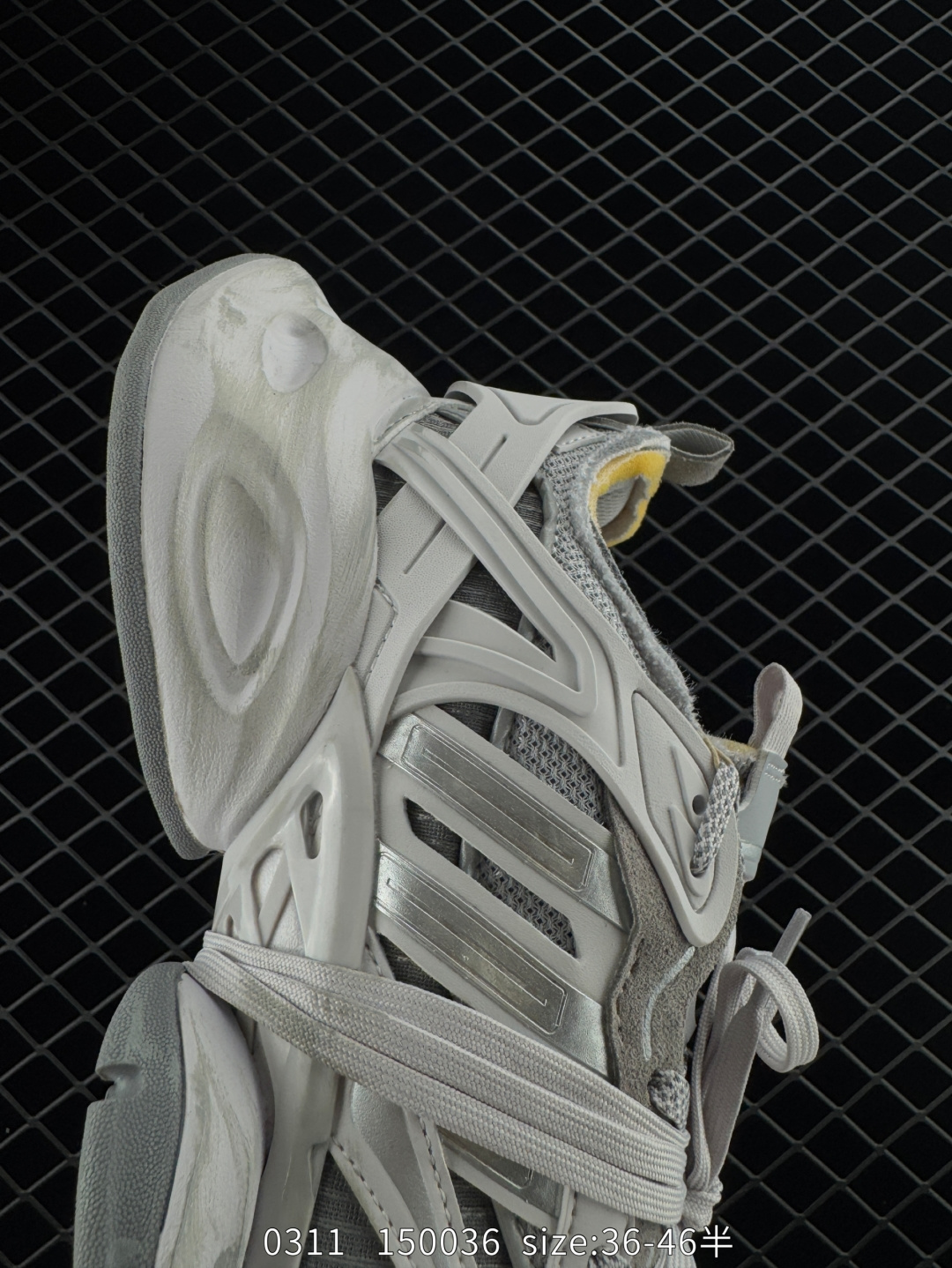 Adidas XLG RUNNER DELUXE