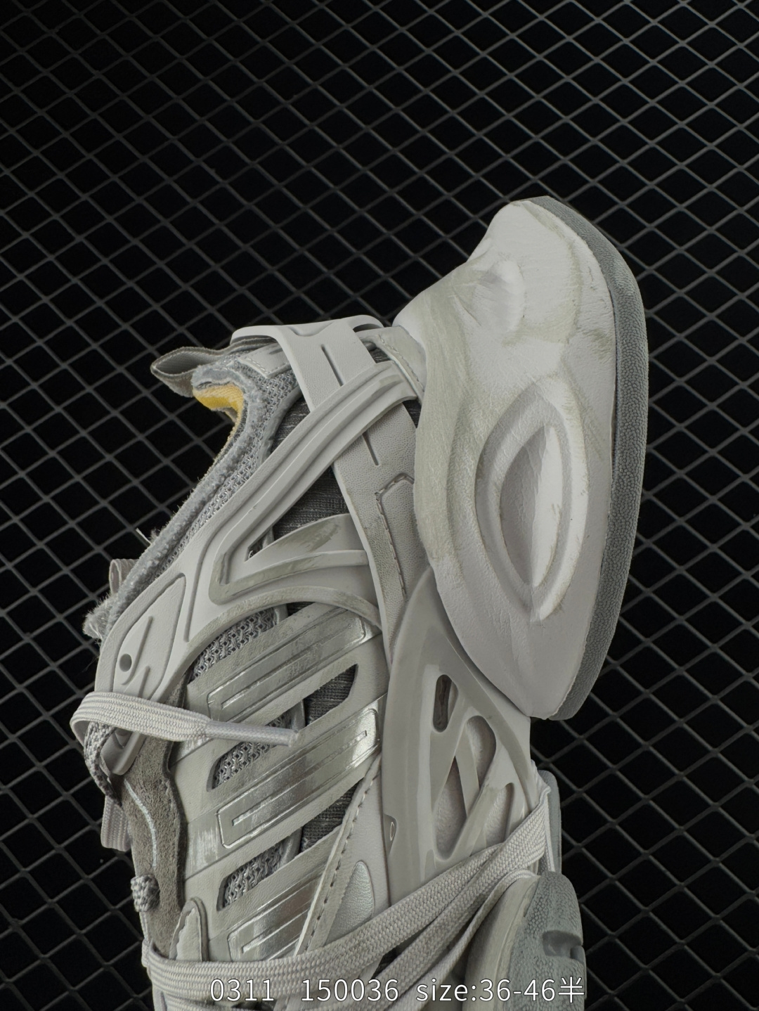 Adidas XLG RUNNER DELUXE