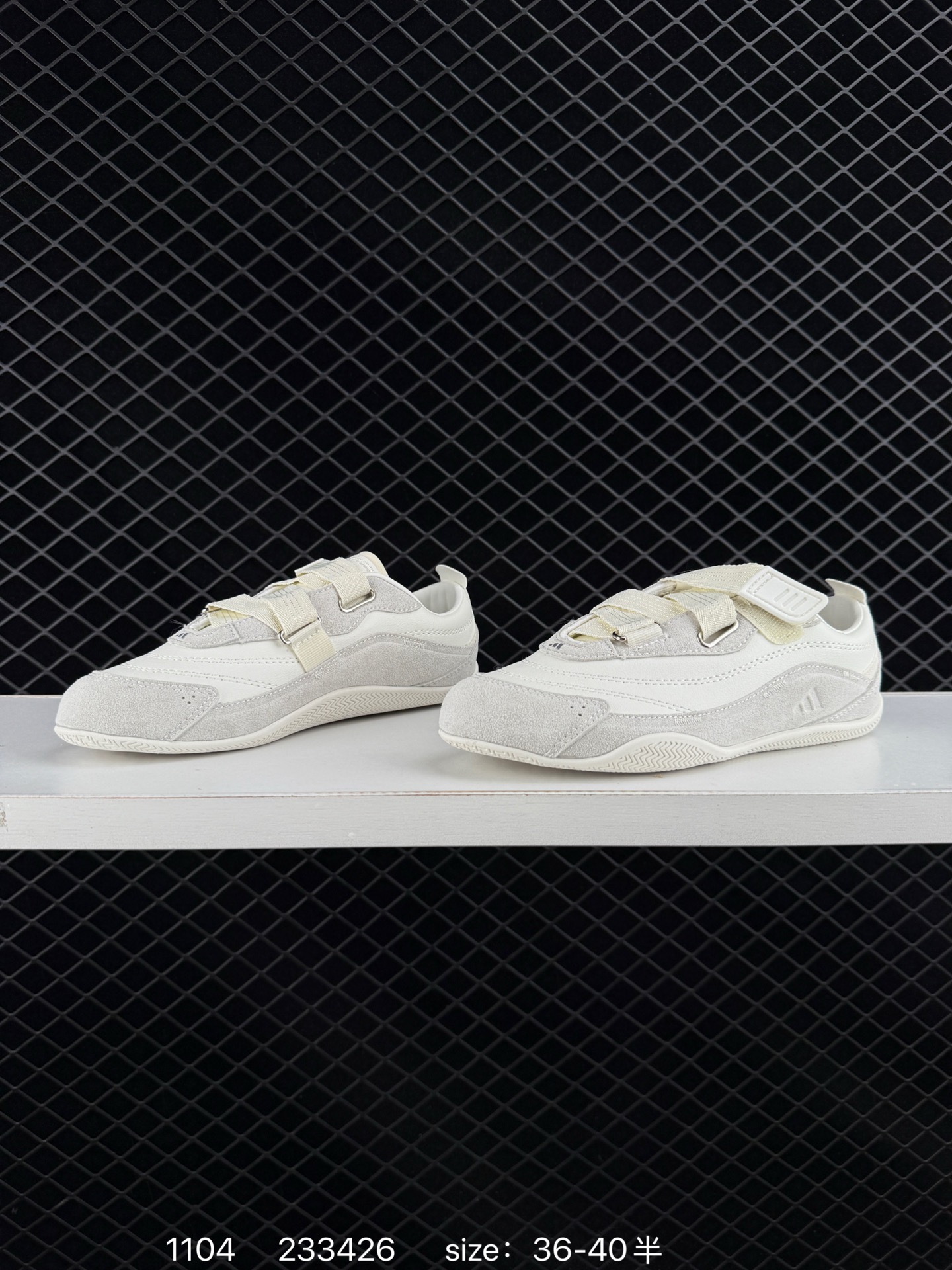 adidas URBAN REVERIEFOS