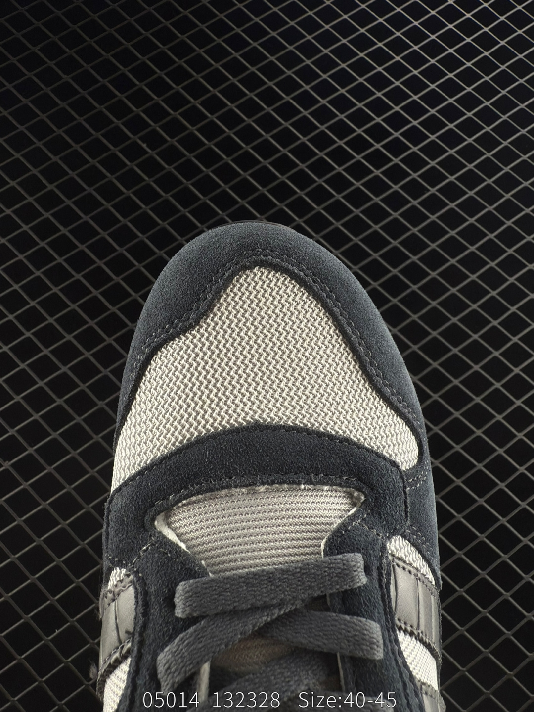 adidas originals ZX 600