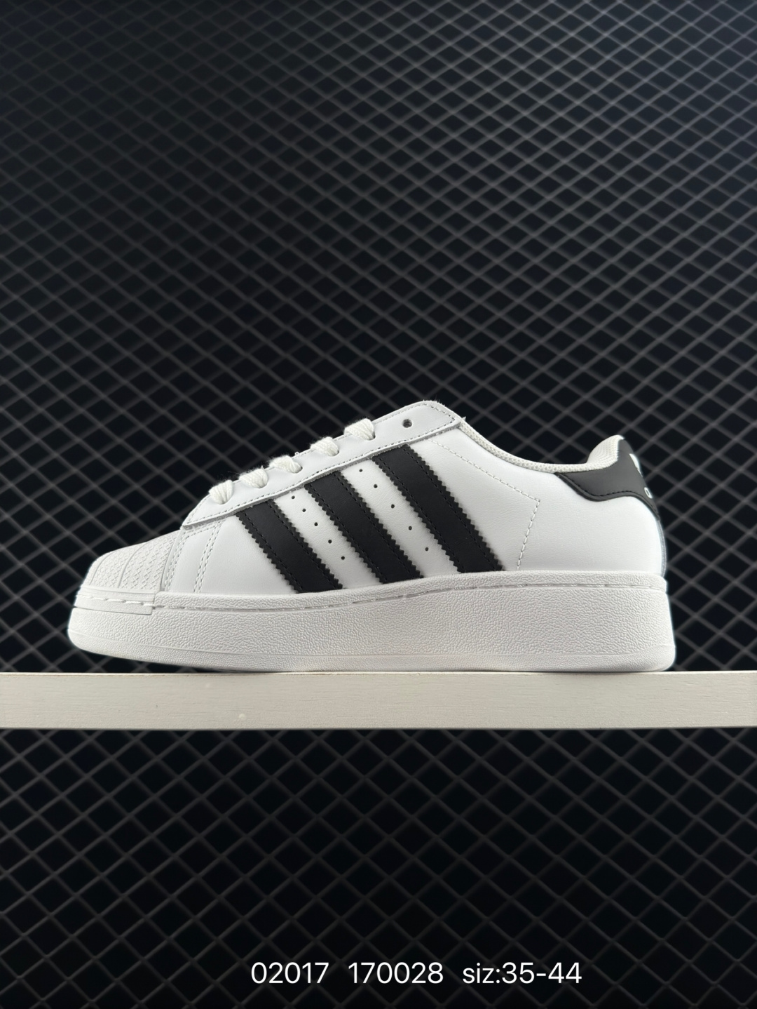 Adidas Originals Superstar XLG