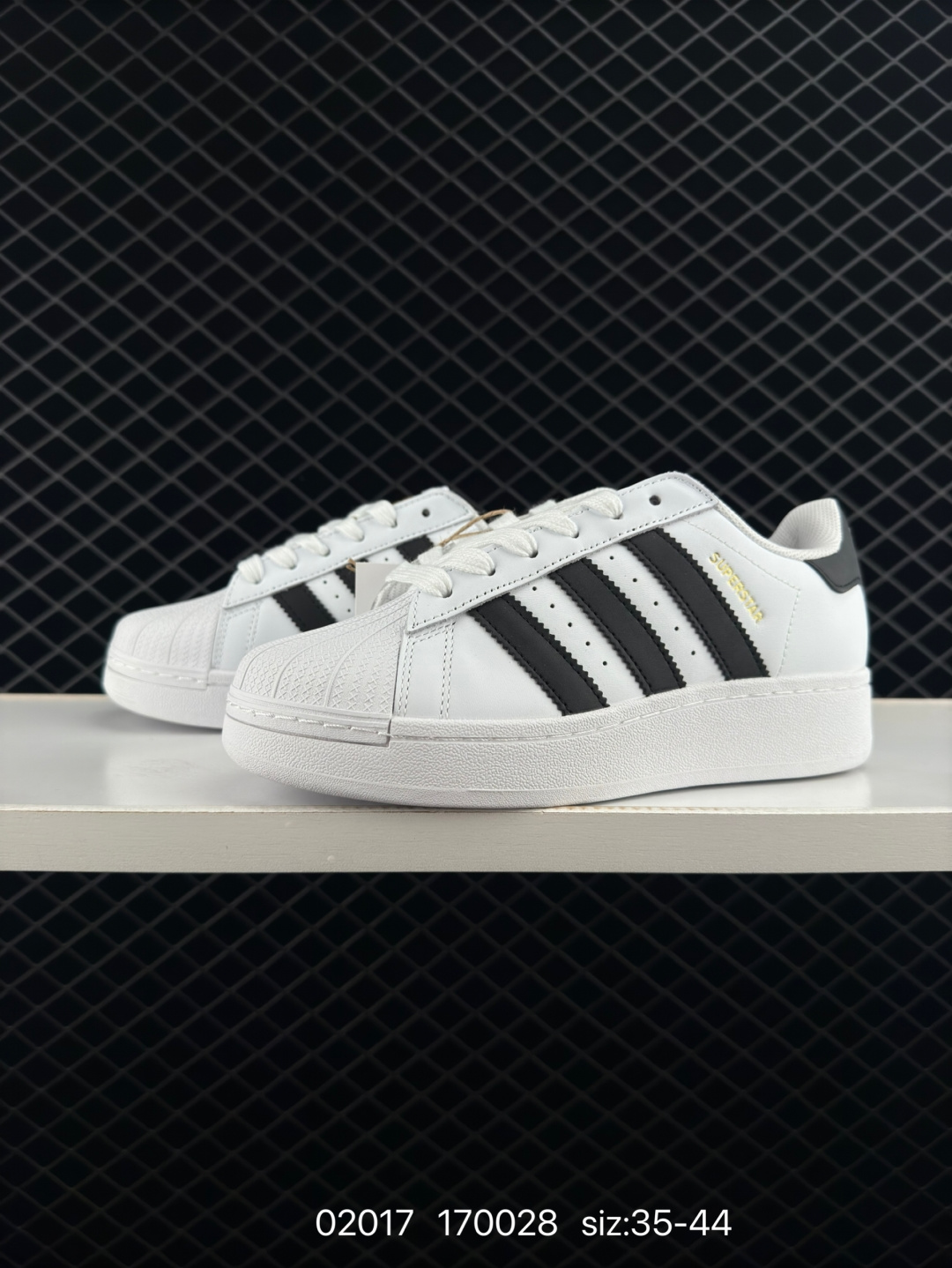 Adidas Originals Superstar XLG