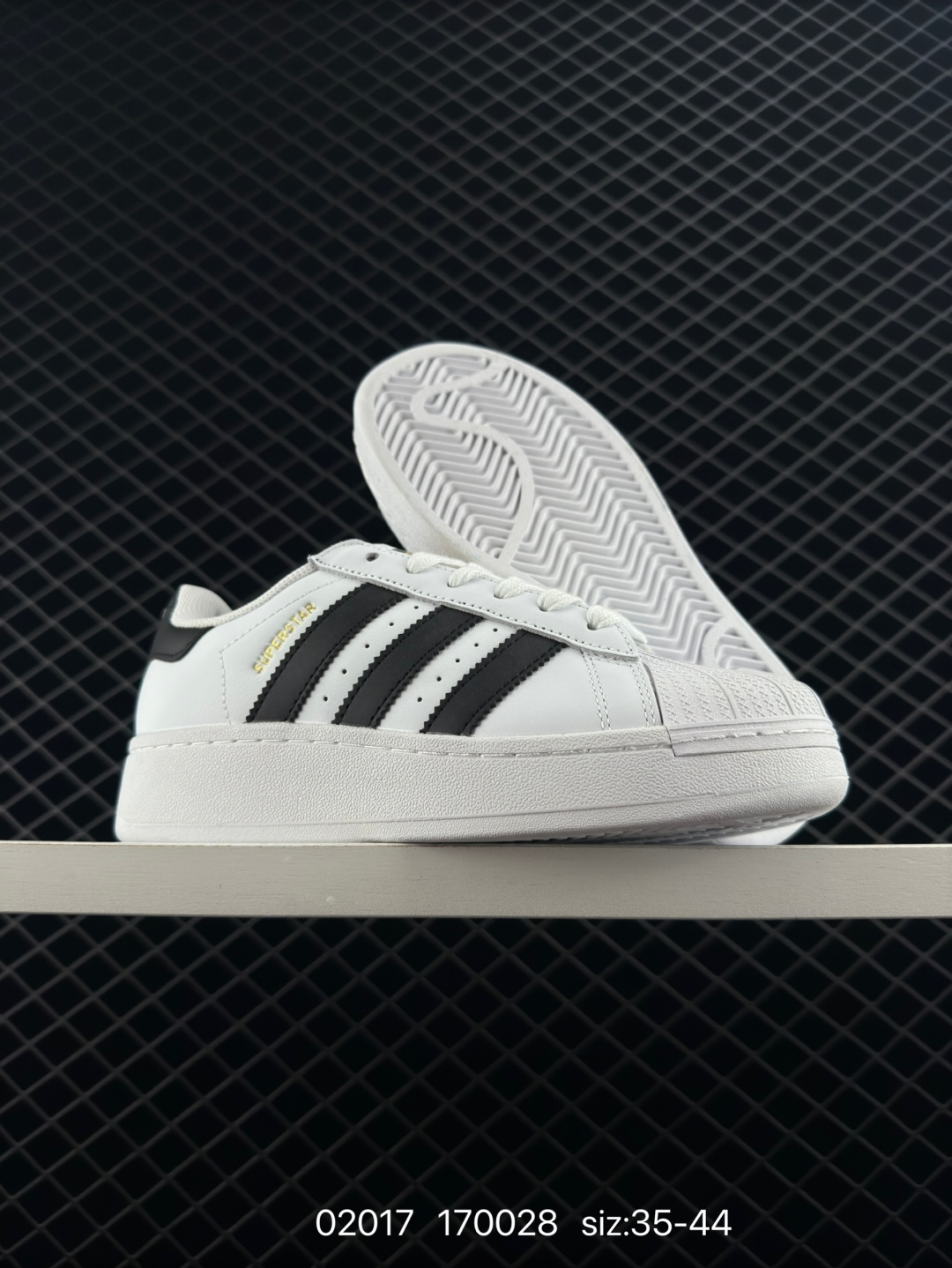 Adidas Originals Superstar XLG