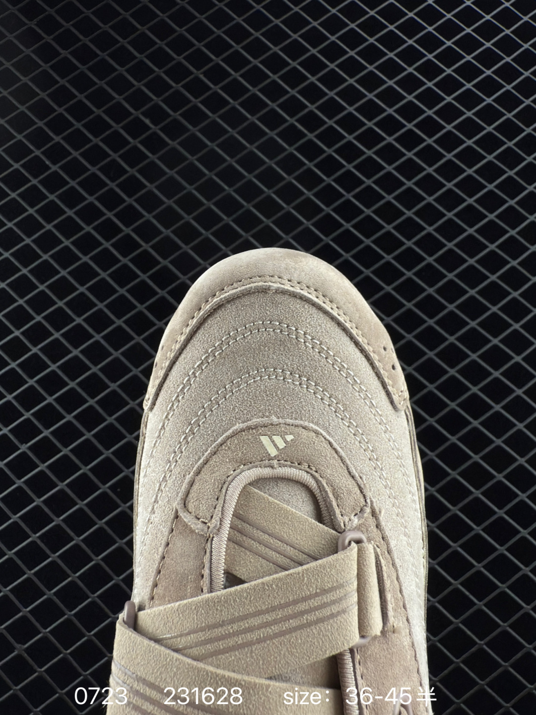 adidas FOS URBAN REVERIE