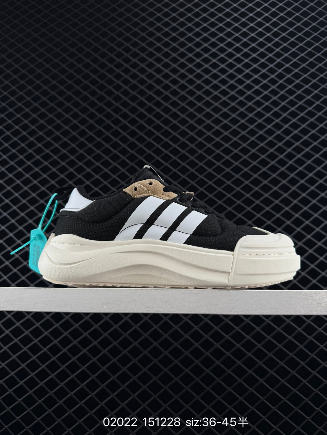 Adidas MAXXCOURT SPW Adidas MAXXCOURT SPW