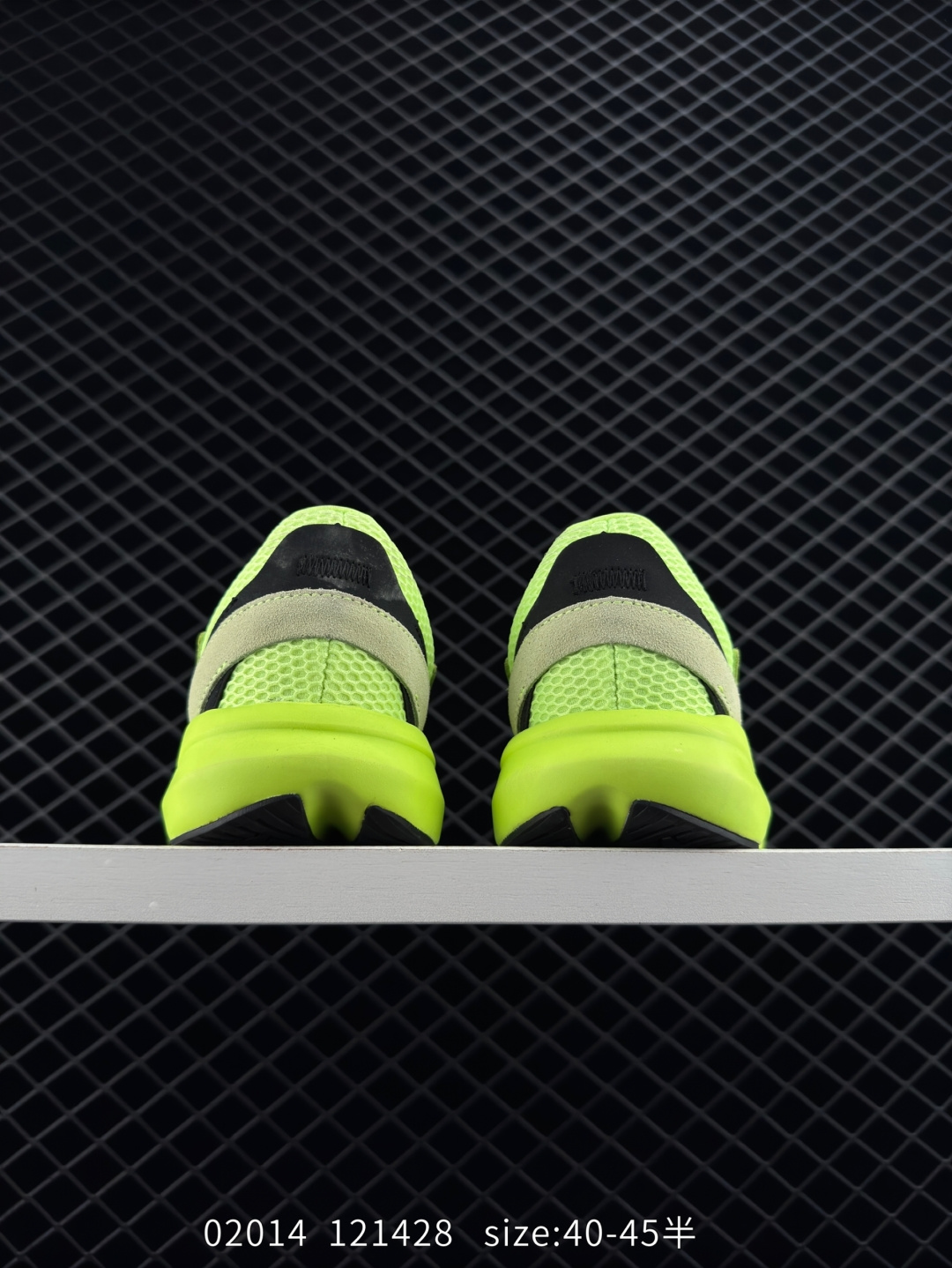 Adidas  Adidas LIGHTBLAZE