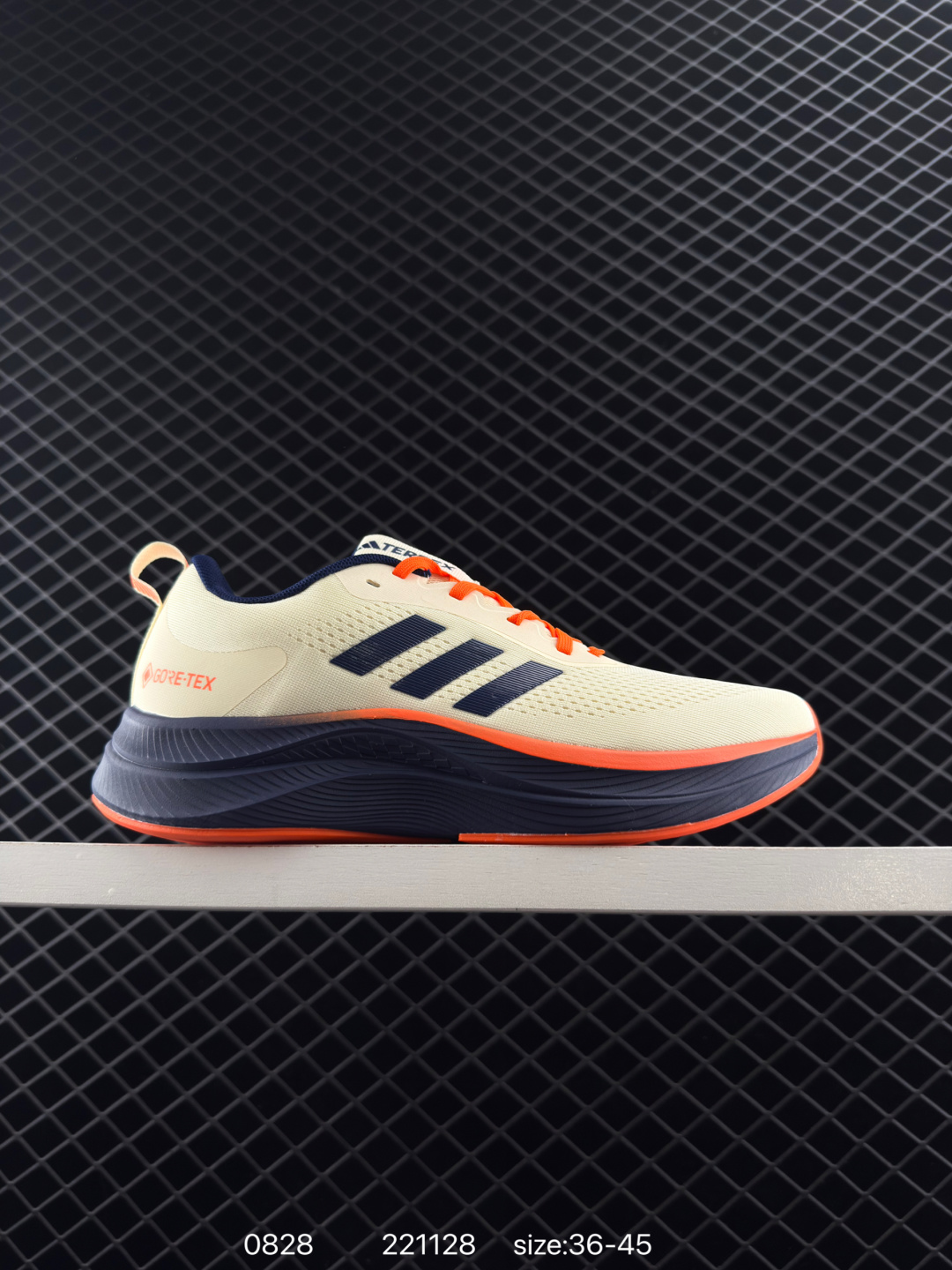 Adidas Terrex Ax4 Mid GORE-TEX Adidas Terrex Ax4 Mid GORE-TEX